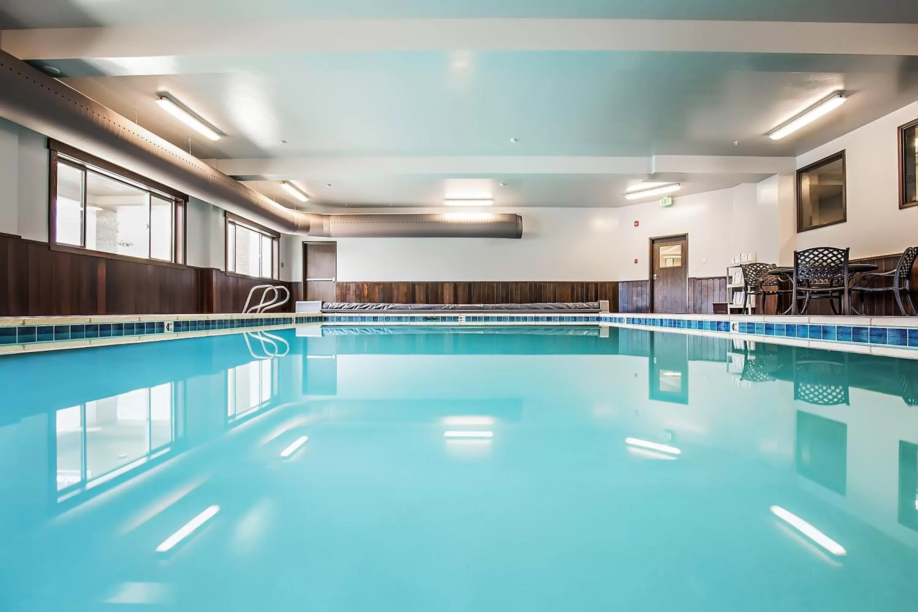 Swimming Pool in Third Street Inn