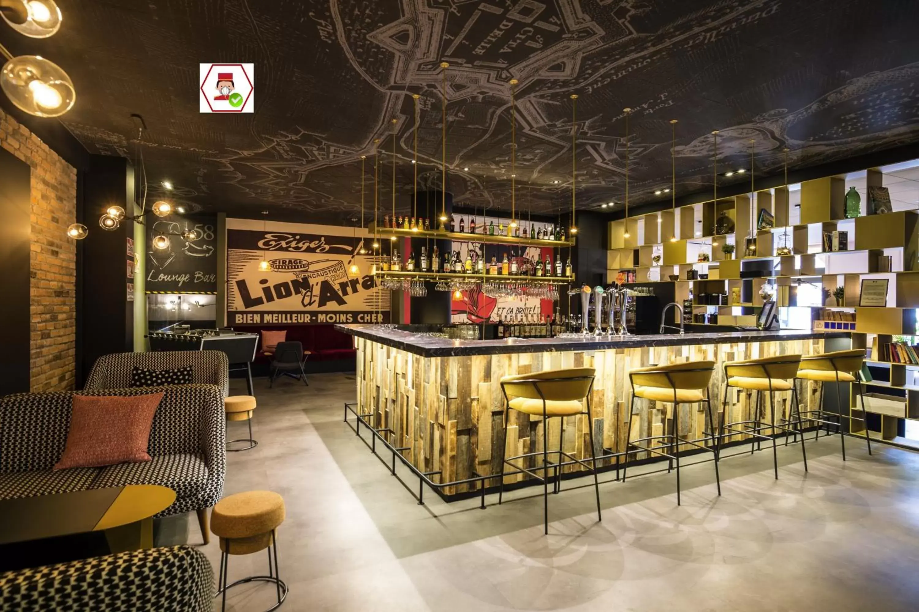 Lounge or bar, Lounge/Bar in Mercure Arras Centre Gare