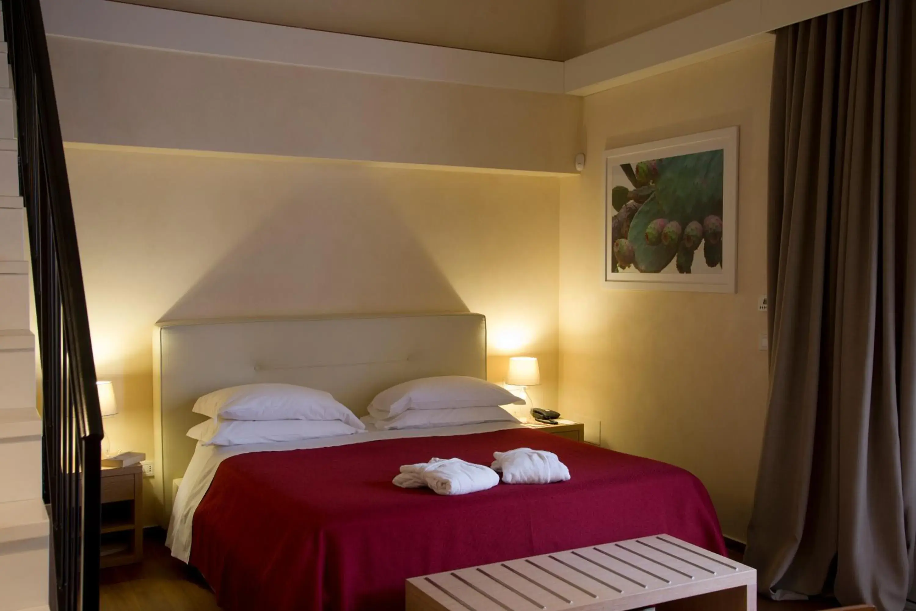 Photo of the whole room, Bed in Corte Borromeo