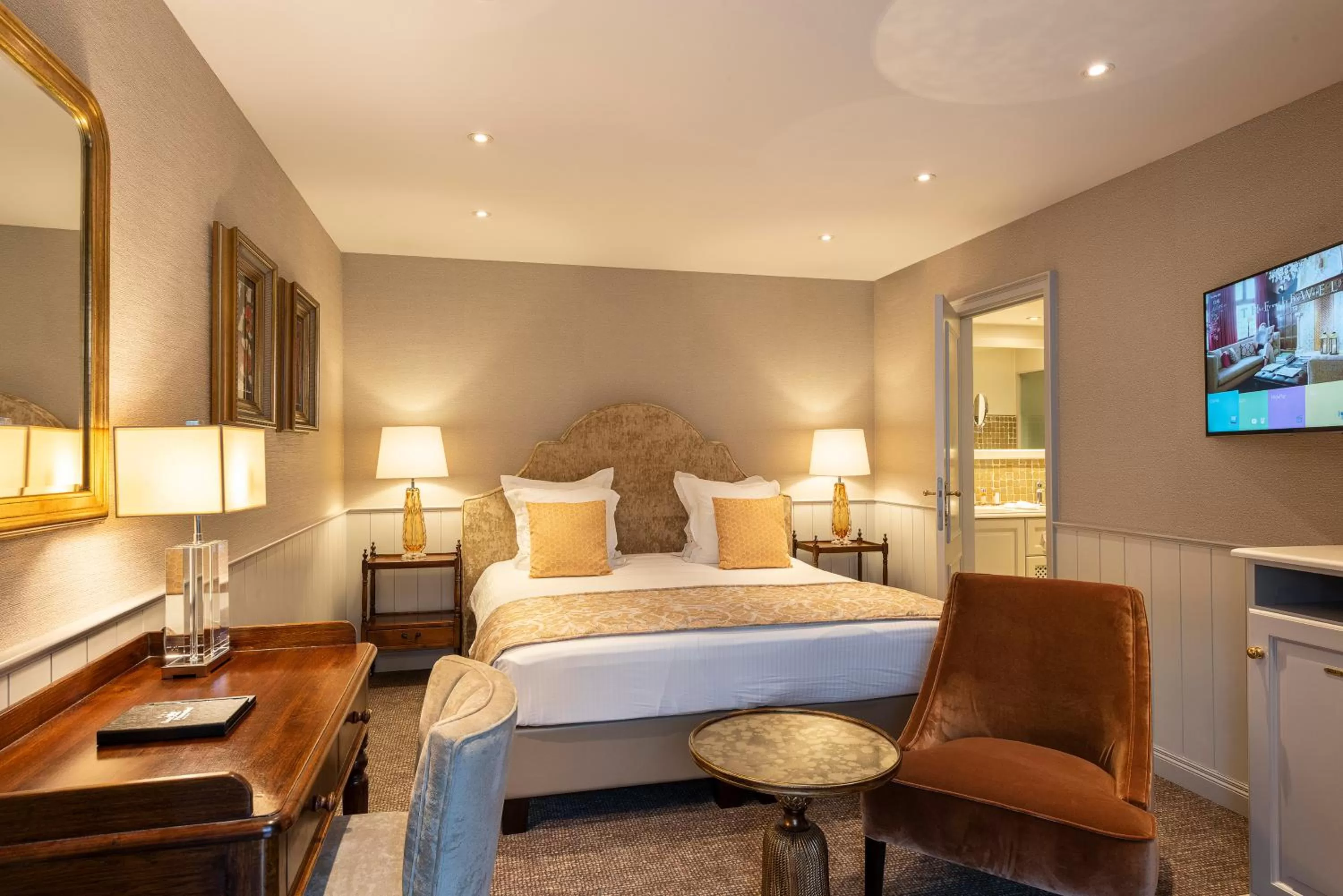 Photo of the whole room, Bed in Dukes' Palace Residence - by Dukes' Hotel Collection