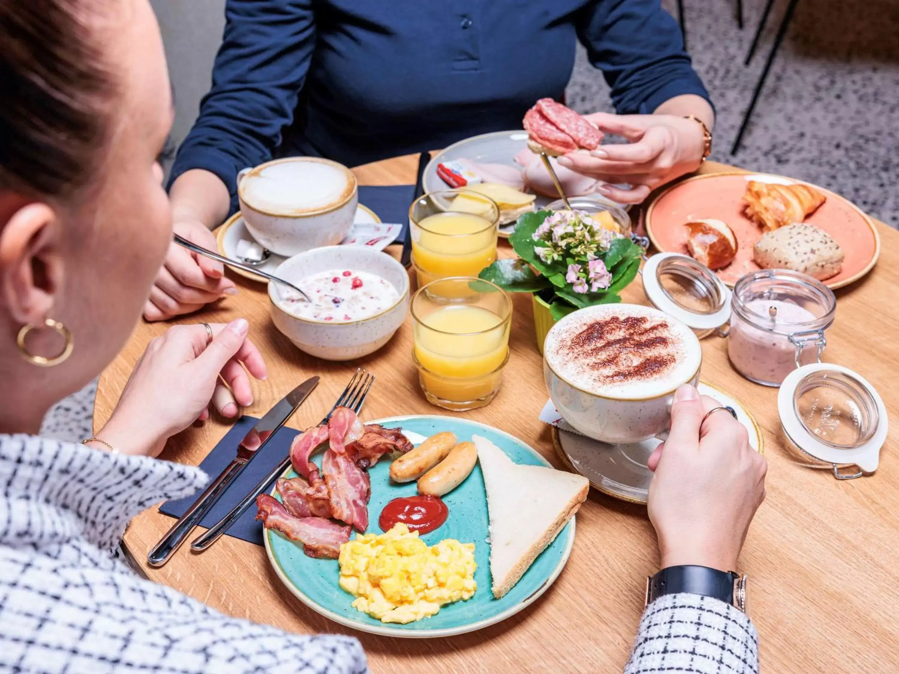 Breakfast in ibis Styles Bern City Breakfast in ibis Styles Bern City