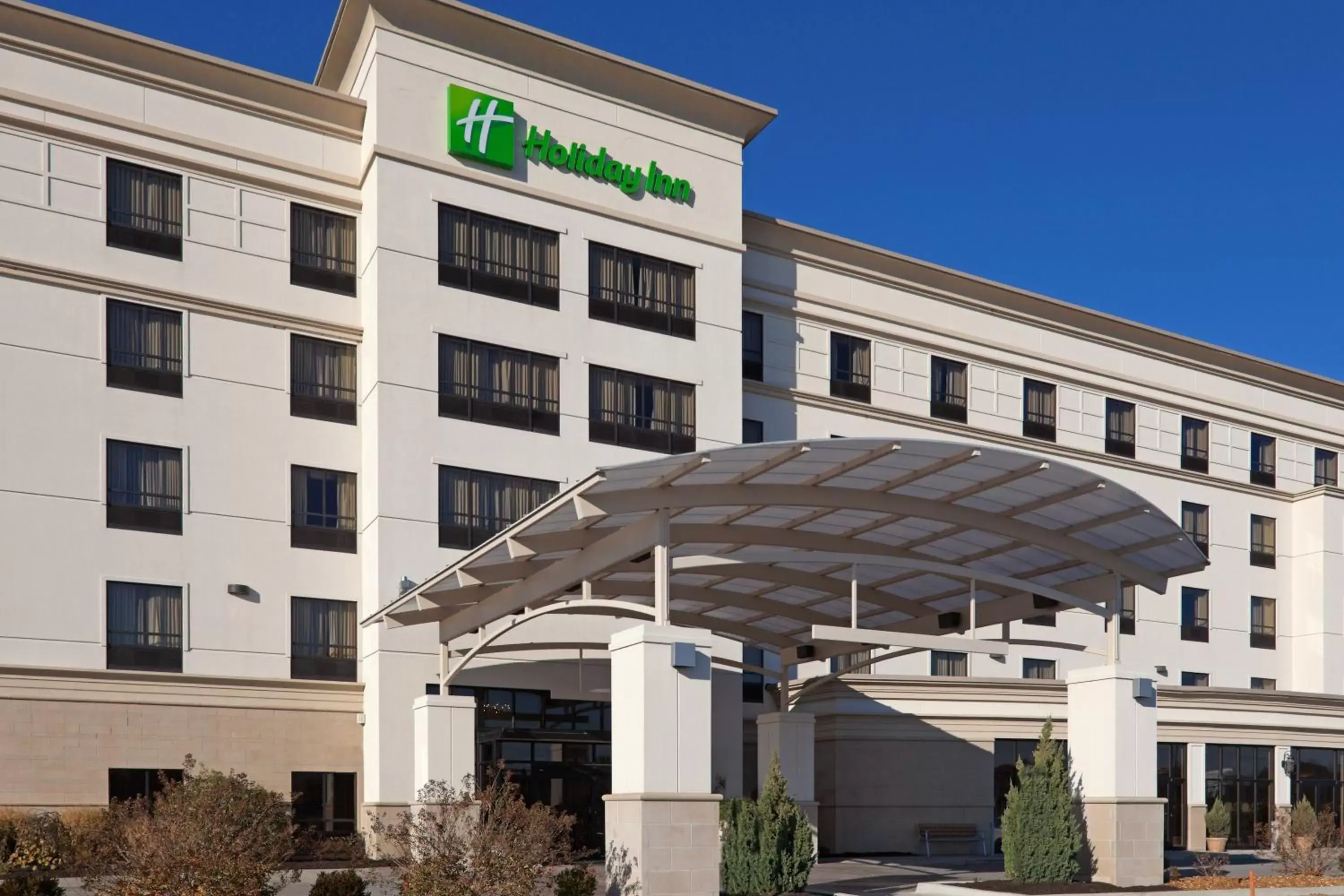 Property Building in Holiday Inn Carbondale - Conference Center, an IHG Hotel