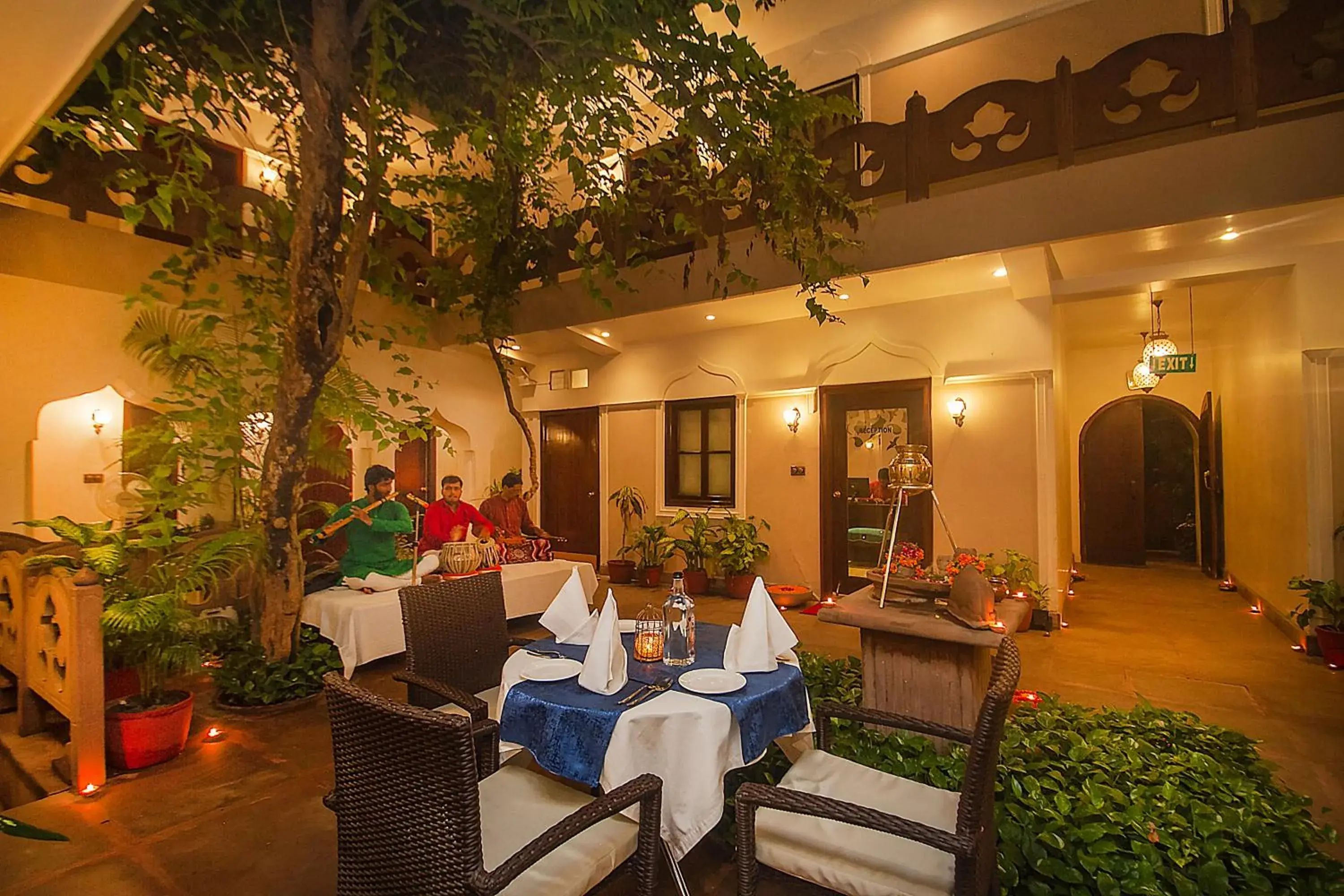 Restaurant/Places to Eat in Suryauday Haveli - An Amritara Resort