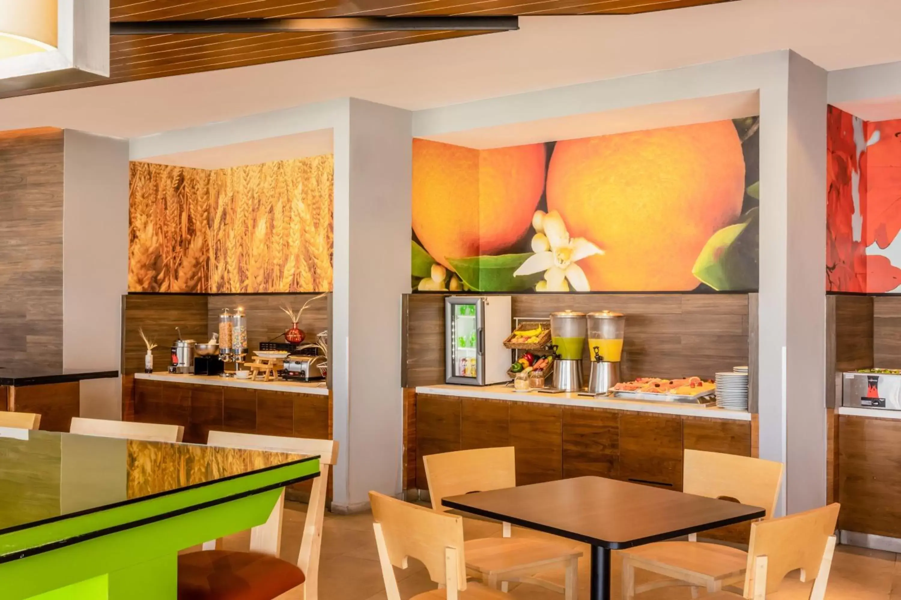 Restaurant/places to eat in Fairfield Inn & Suites by Marriott Mexico City Vallejo
