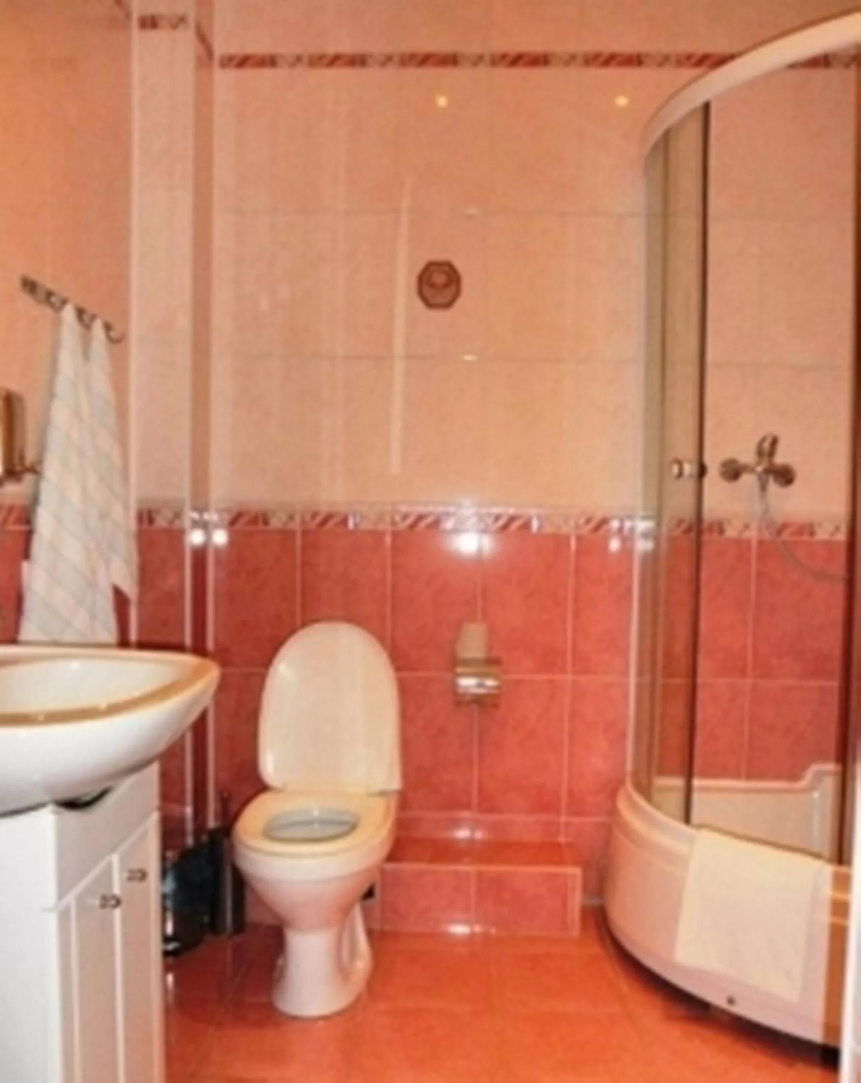 Toilet in Edem Hotel