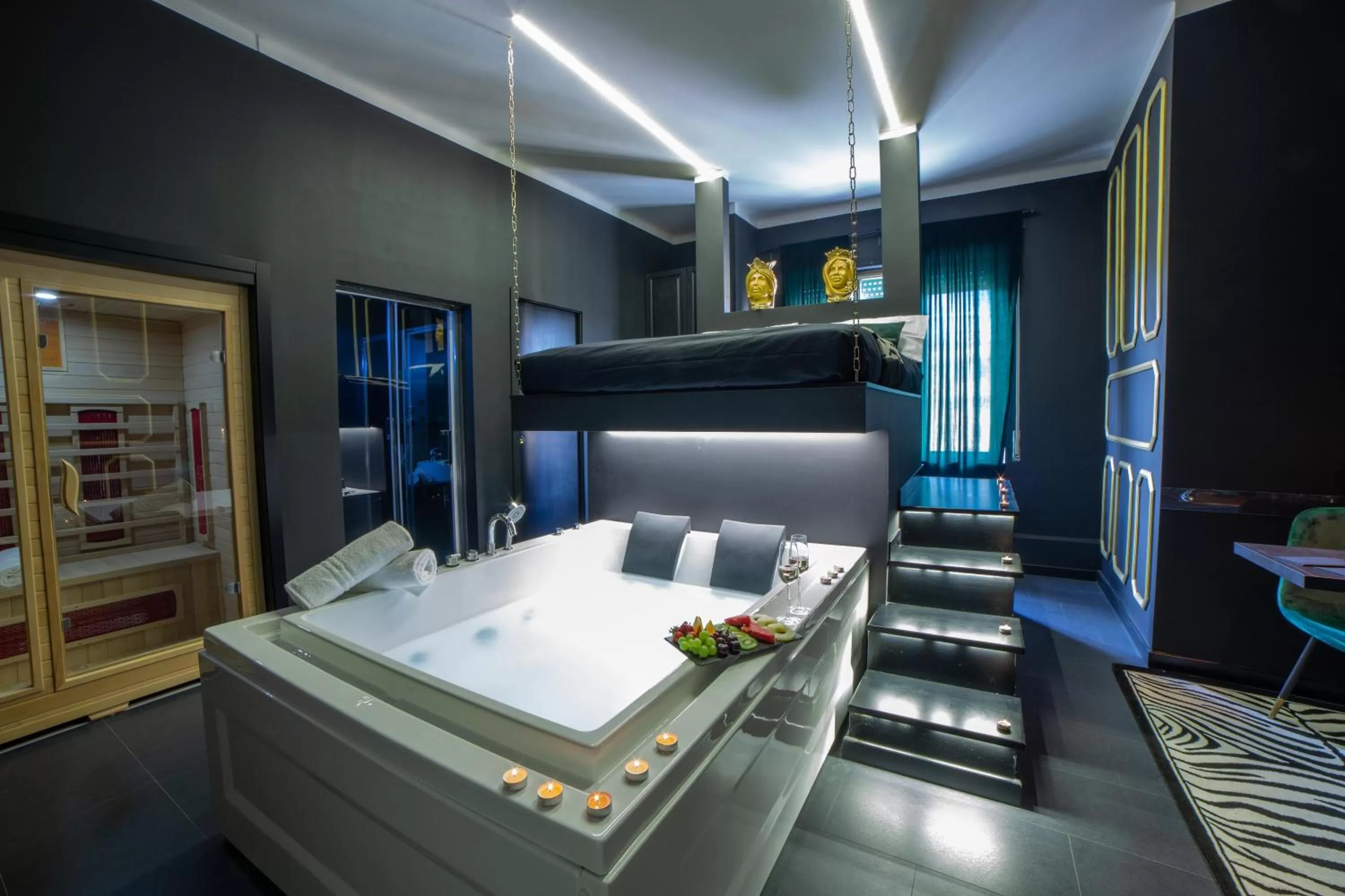 Hot Tub, Bed in Love Suite Roma - Il Nido d'Amore