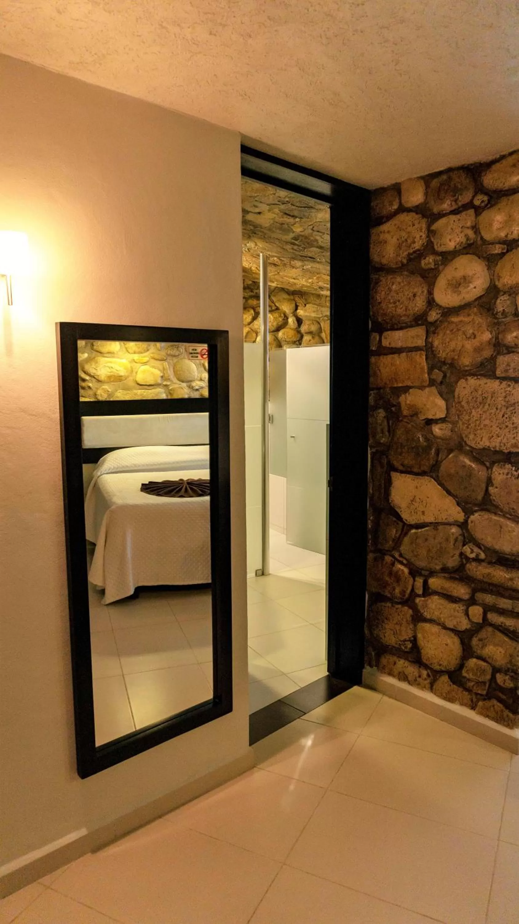 Bedroom, Bed in Hotel Nututun Palenque