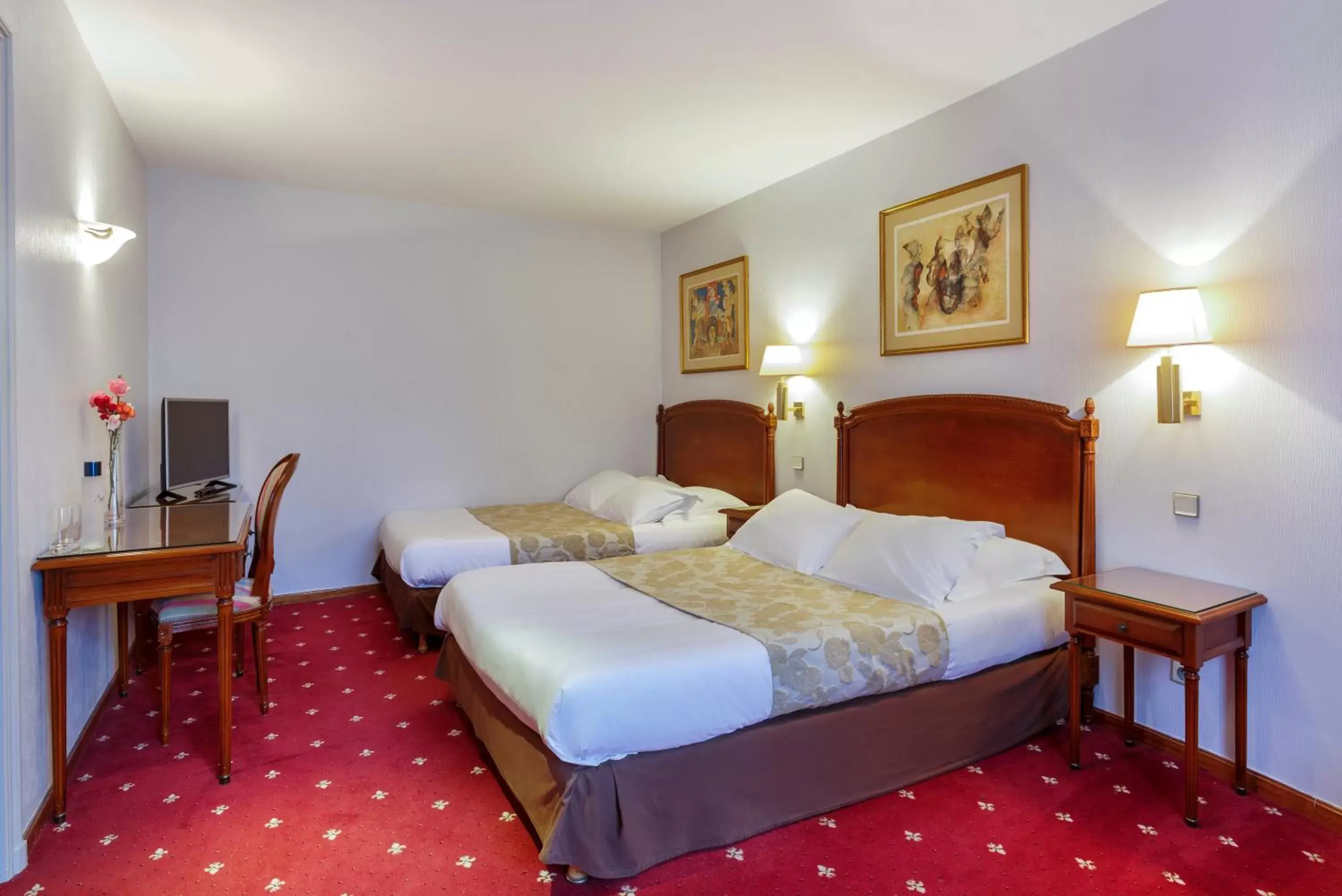 Bedroom in Château de Sancy