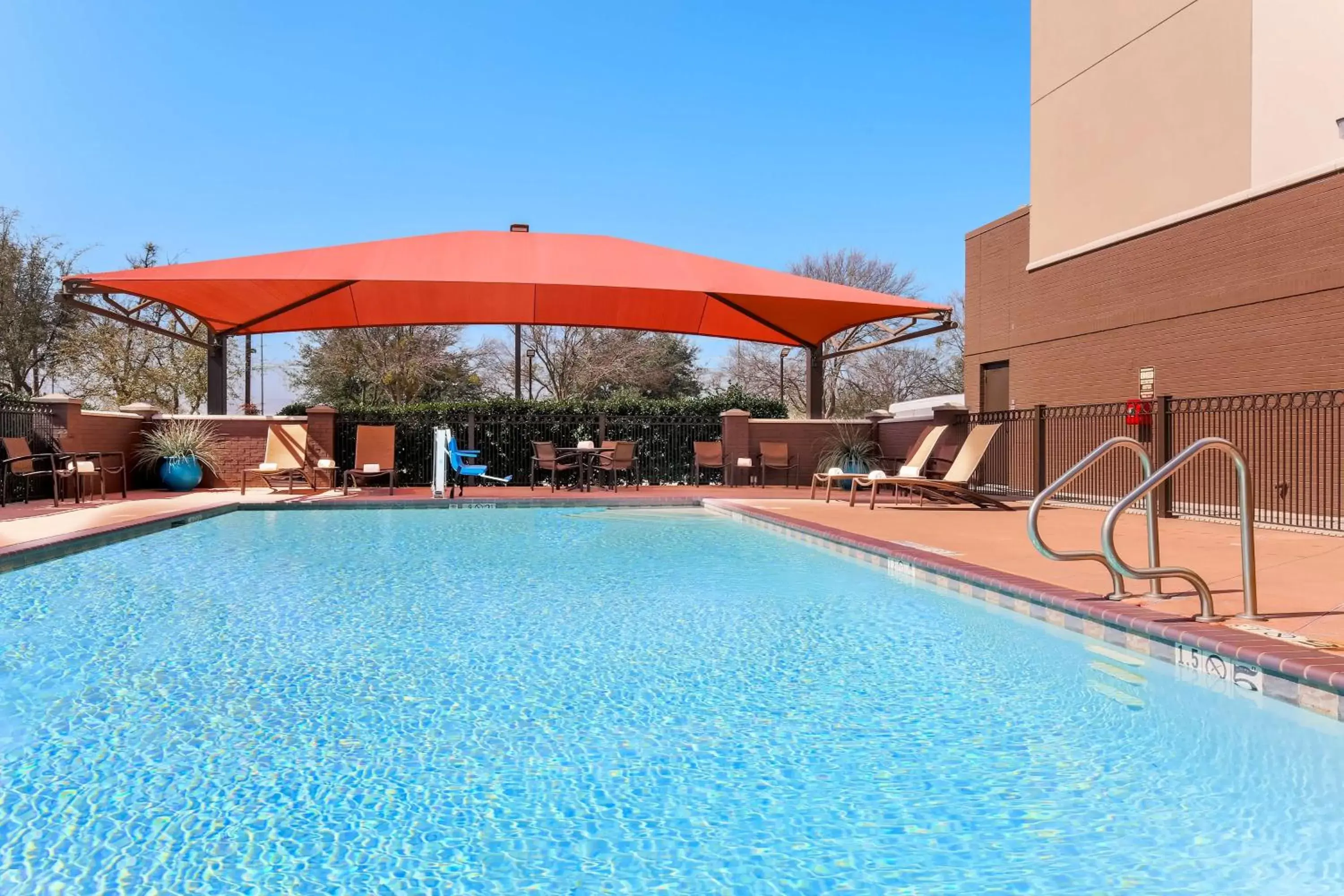 On site, Swimming Pool in Hyatt Place Dallas/Grapevine