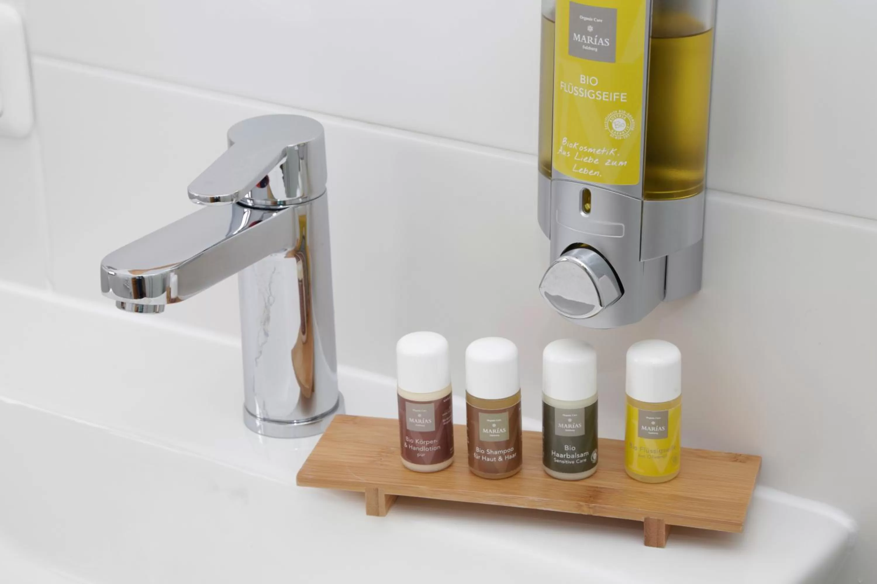 Bathroom in BIO Hotel Bayerischer Wirt Augsburg