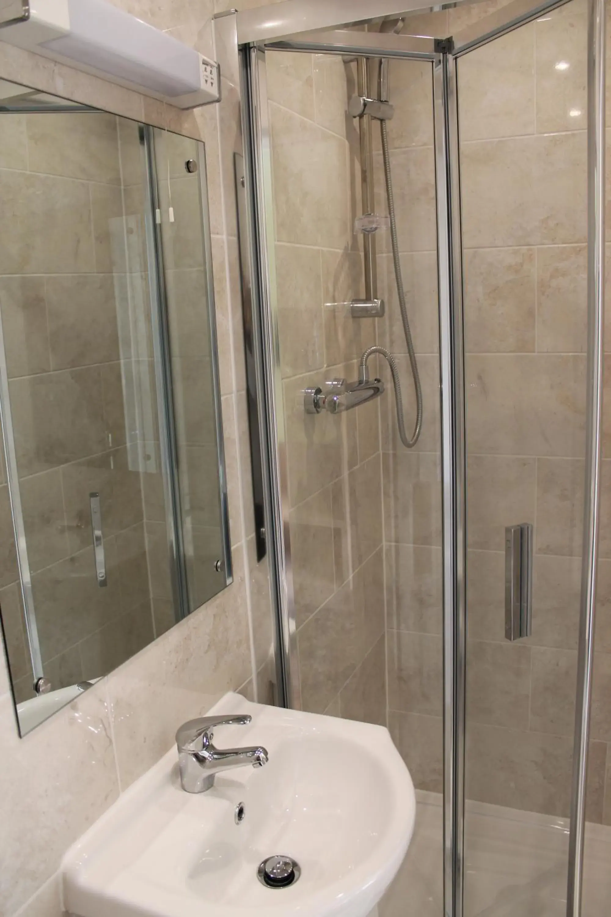 Shower, Bathroom in The Abbey House Hotel