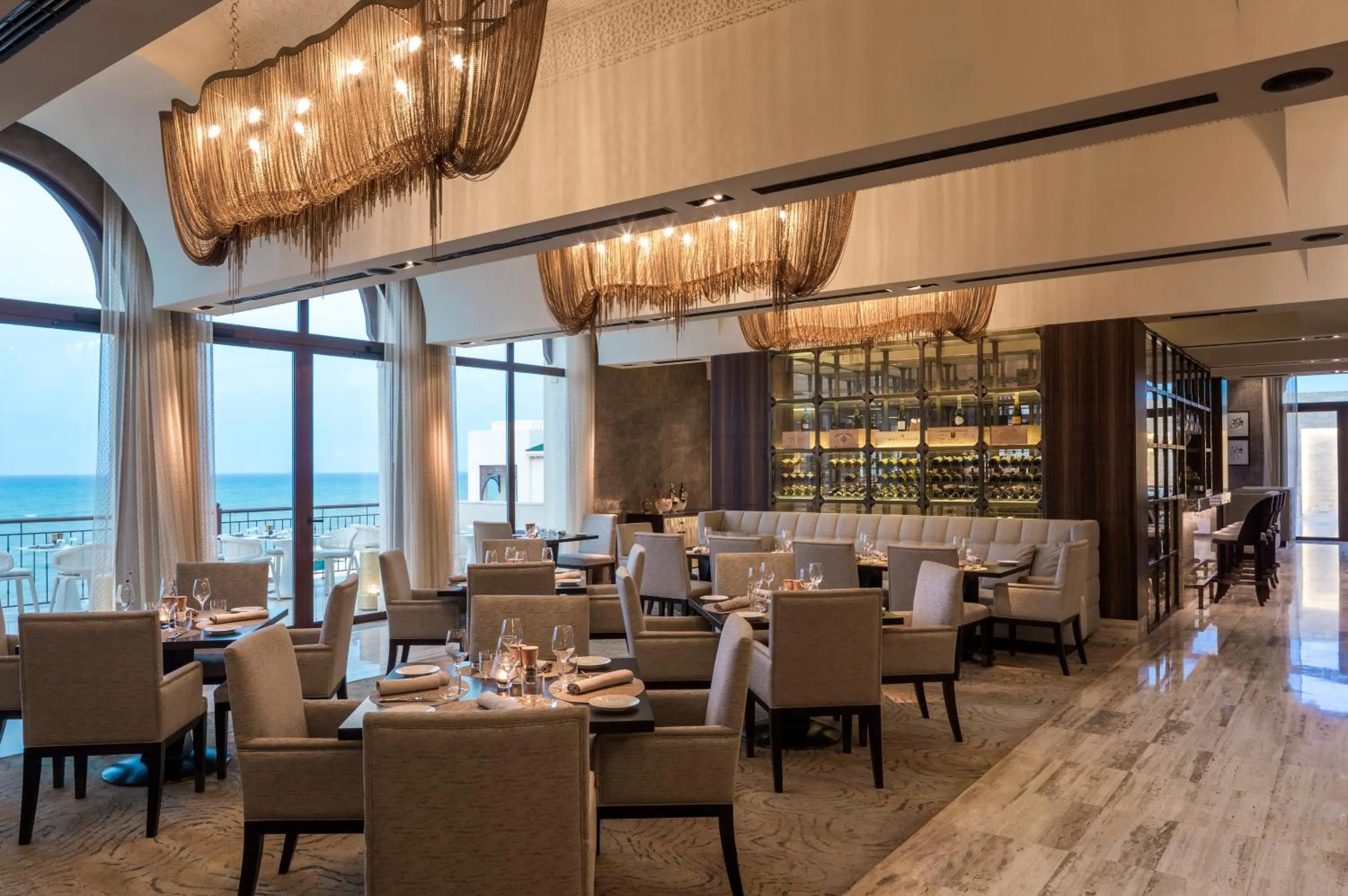 Restaurant/places to eat in Four Seasons Hotel Tunis