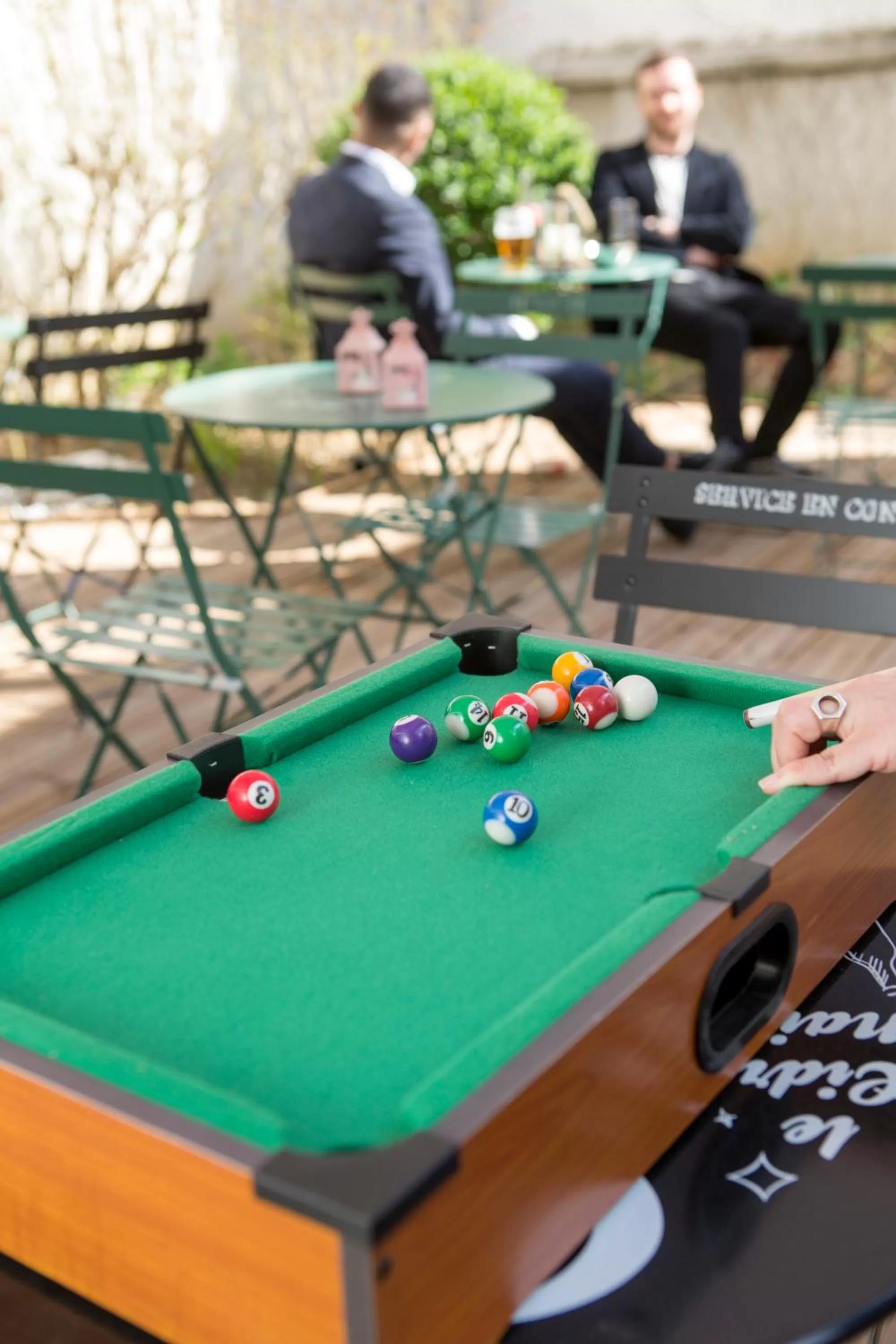 People in HOTEL DE PARIS MONTPARNASSE