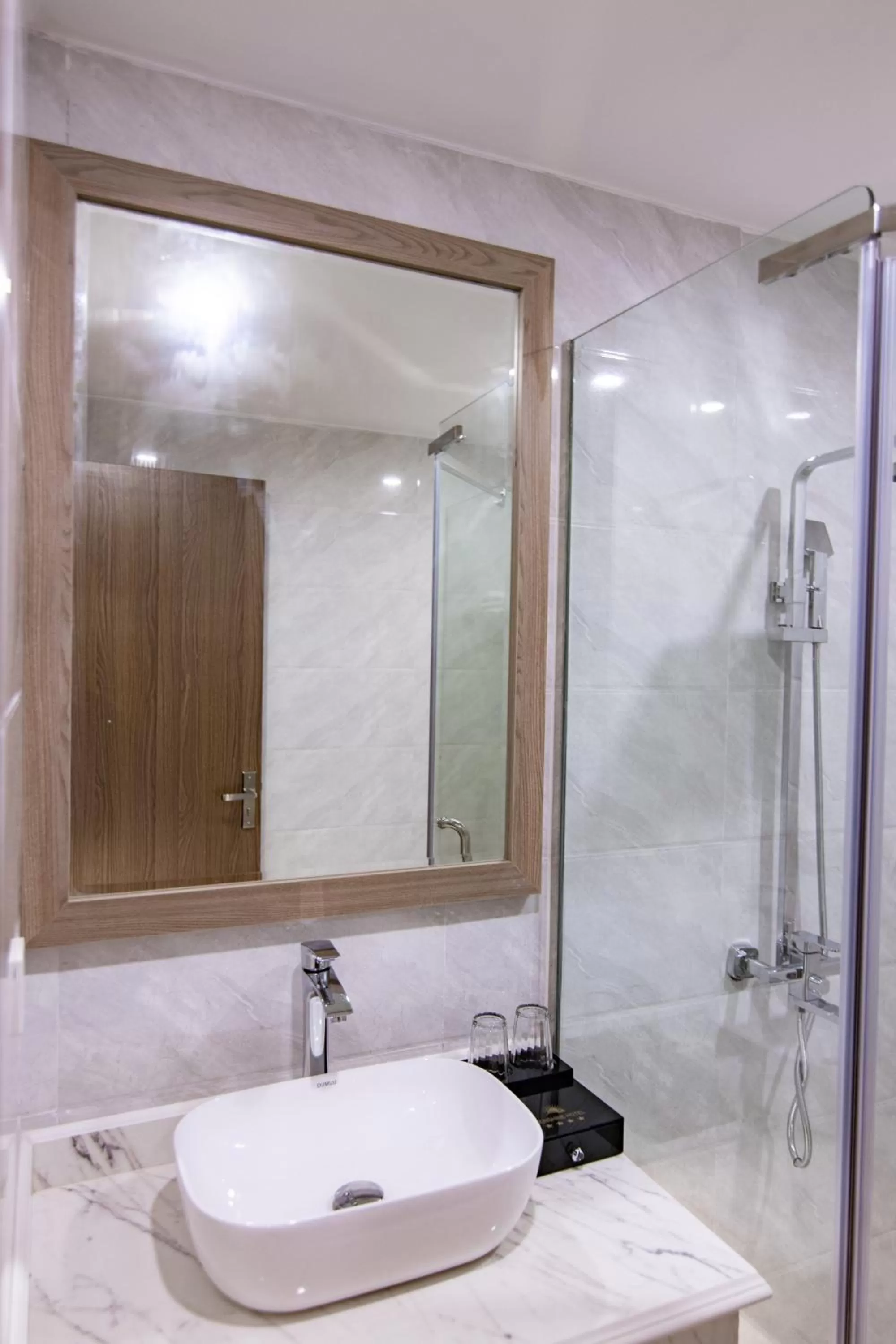 Bathroom in Sunshine Hotel Móng Cái