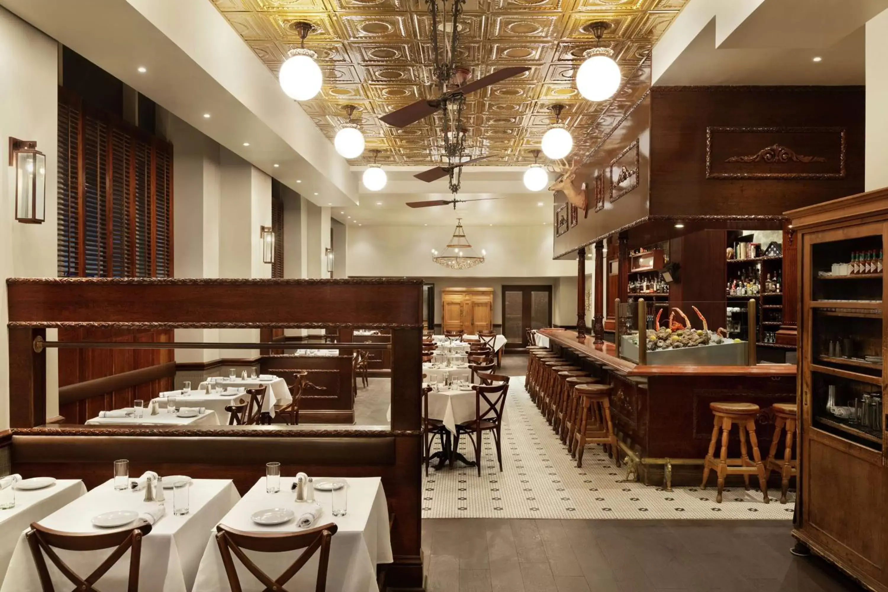 Restaurant/places to eat in Hilton New Orleans / St. Charles Avenue Restaurant/places to eat in Hilton New Orleans / St. Charles Avenue