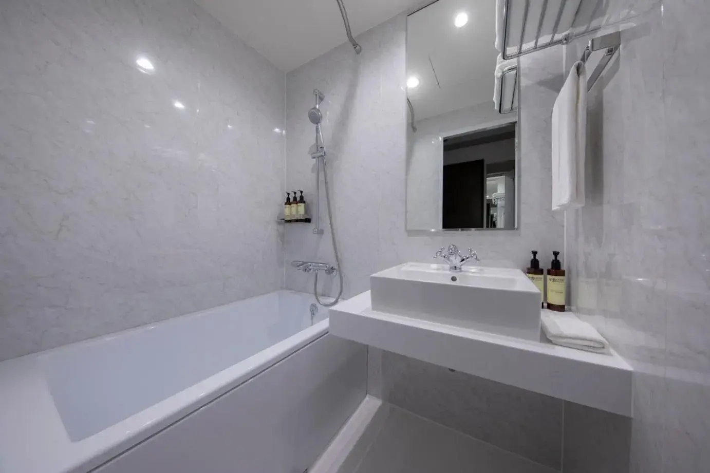 Bathroom in UNWIND HOTEL & BAR OTARU