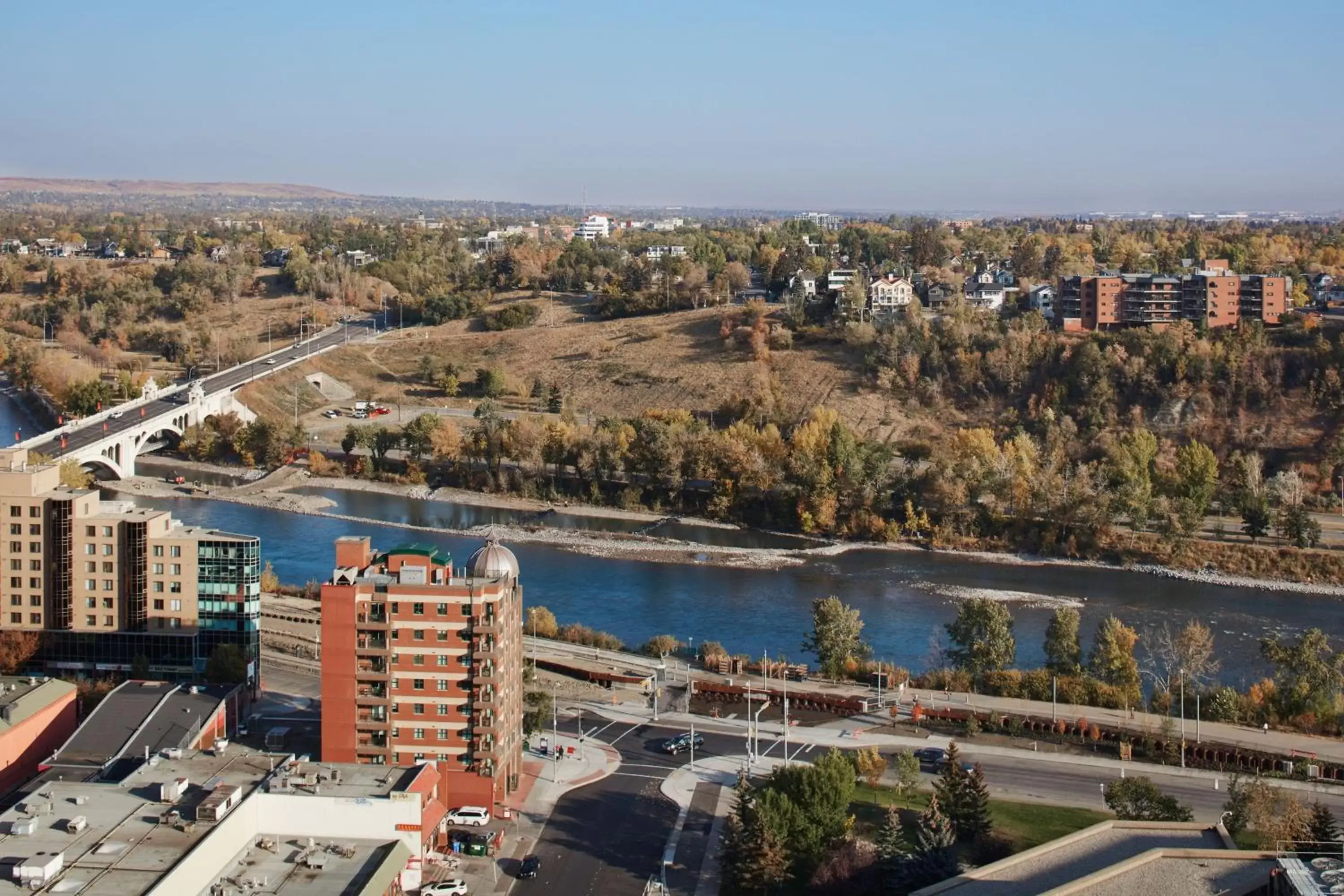 Bedroom, Bird's-eye View in Delta Hotels Calgary Downtown