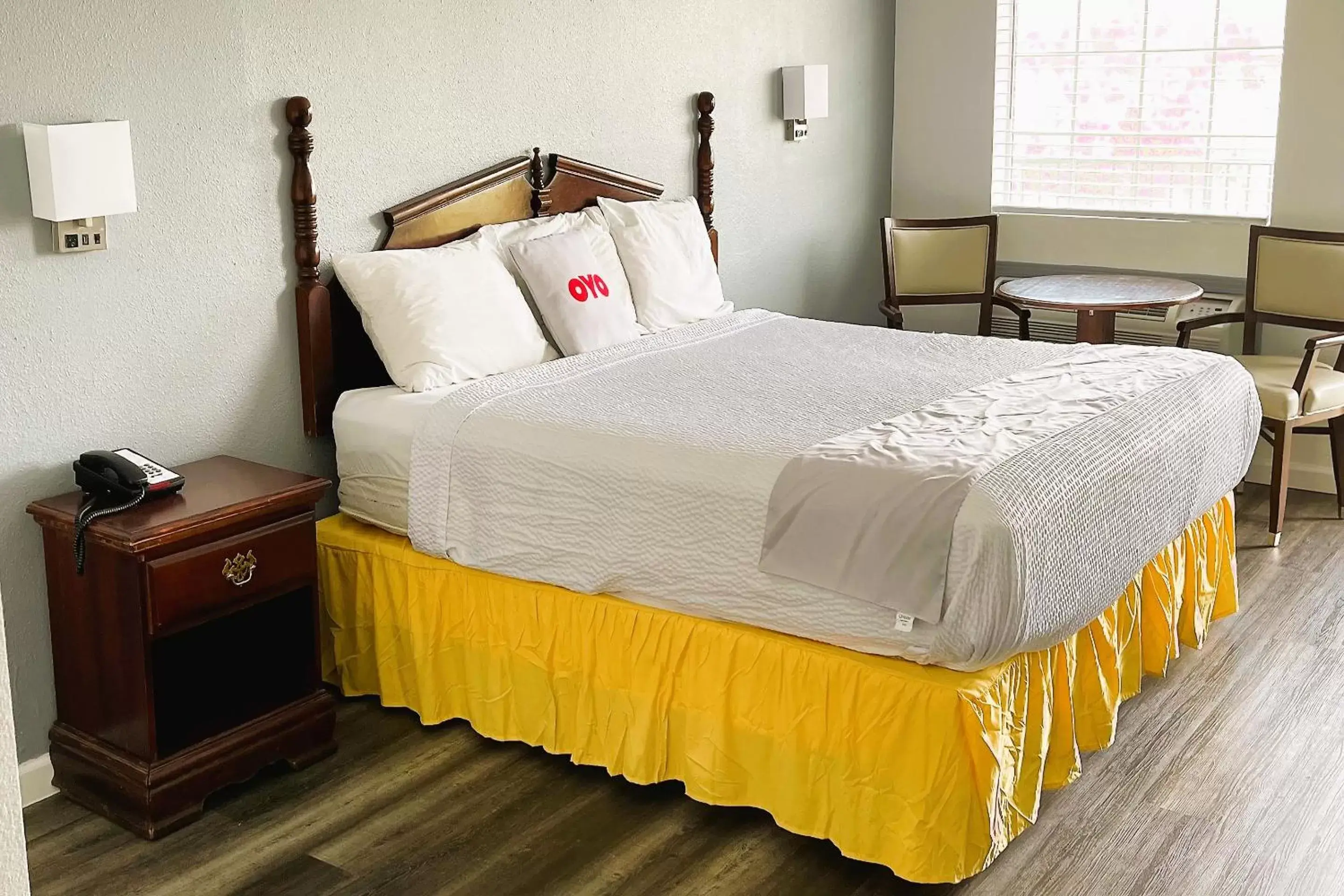 Bedroom, Bed in Capital O - Classic Motor Inn Branson