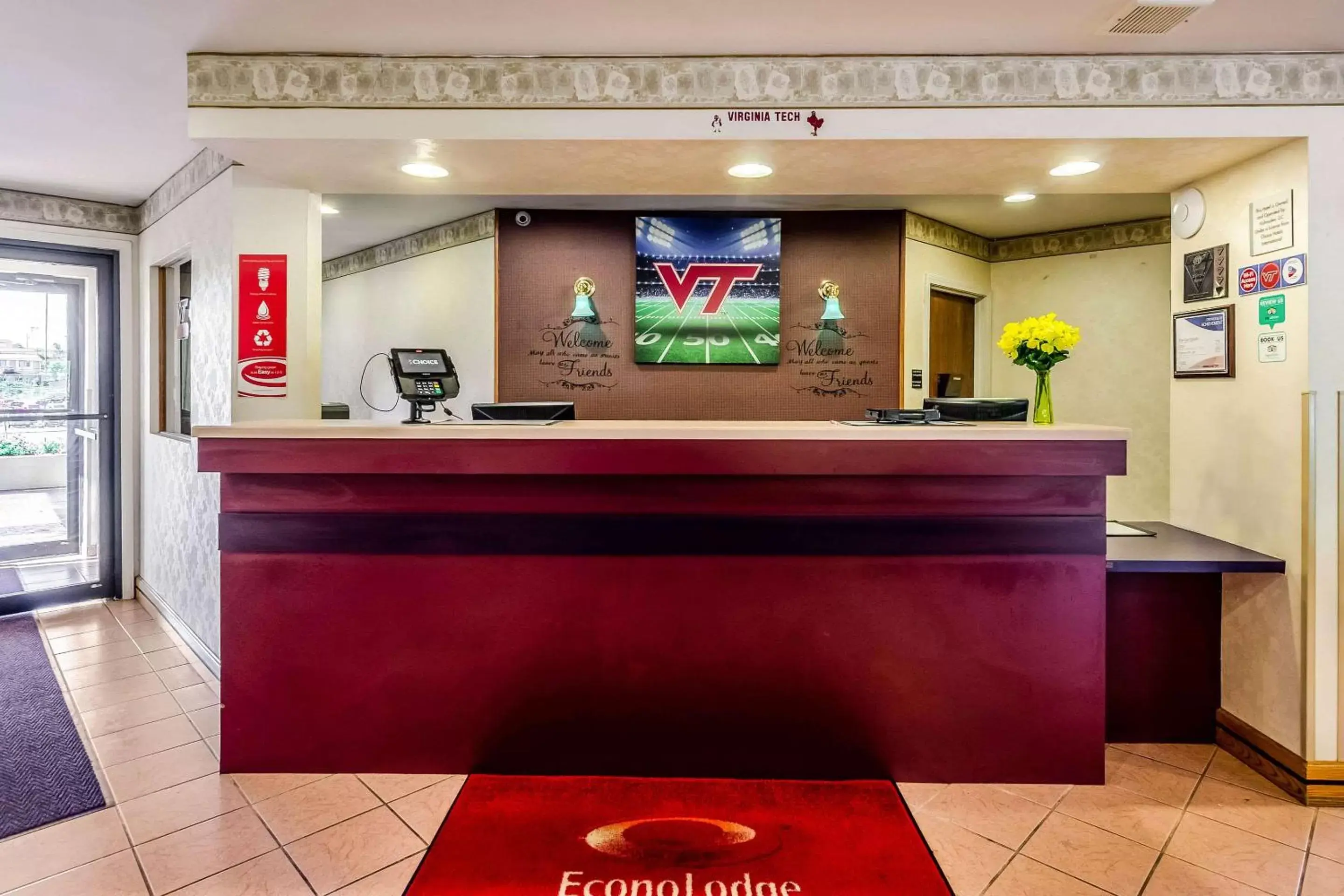 Lobby or reception, Lobby/Reception in Econo Lodge Christiansburg-Blacksburg I-81