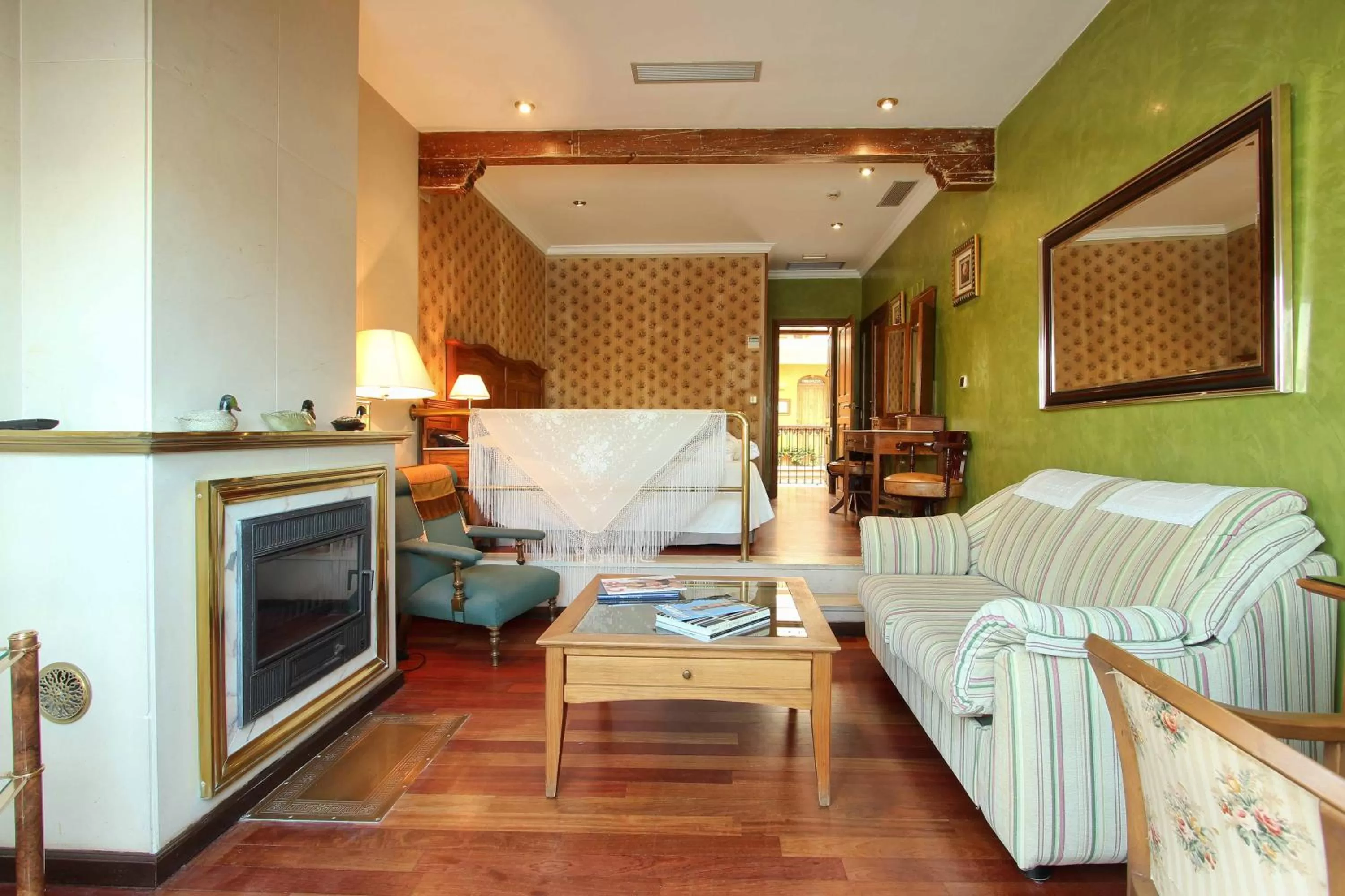 Bedroom in Hotel Alabardero