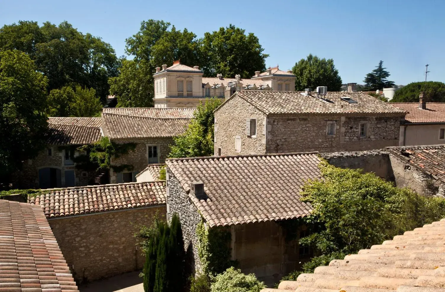 Day, Nearby Landmark in Hôtel de l'Image