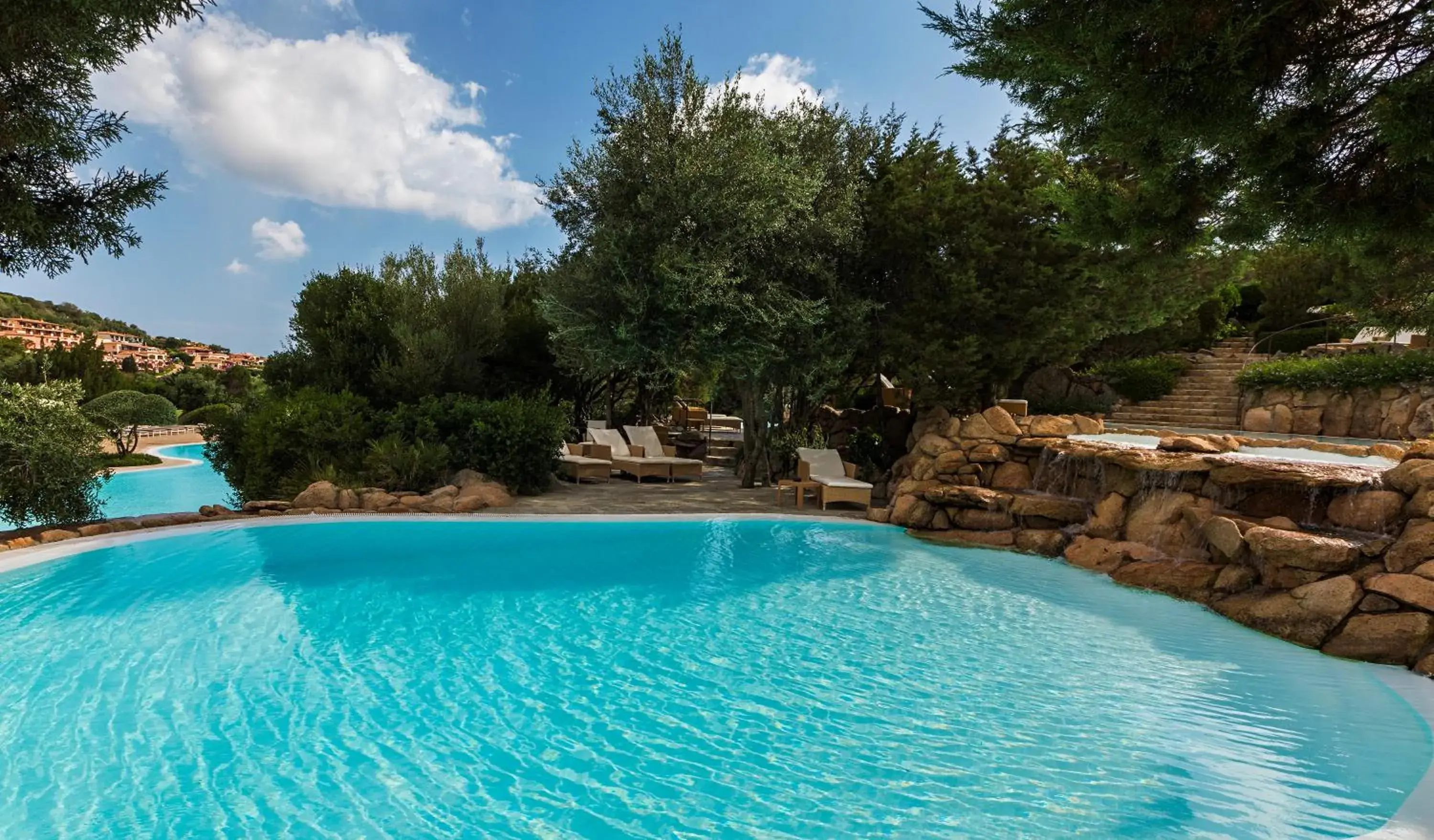 Pool view, Swimming Pool in CPH | Pevero Hotel