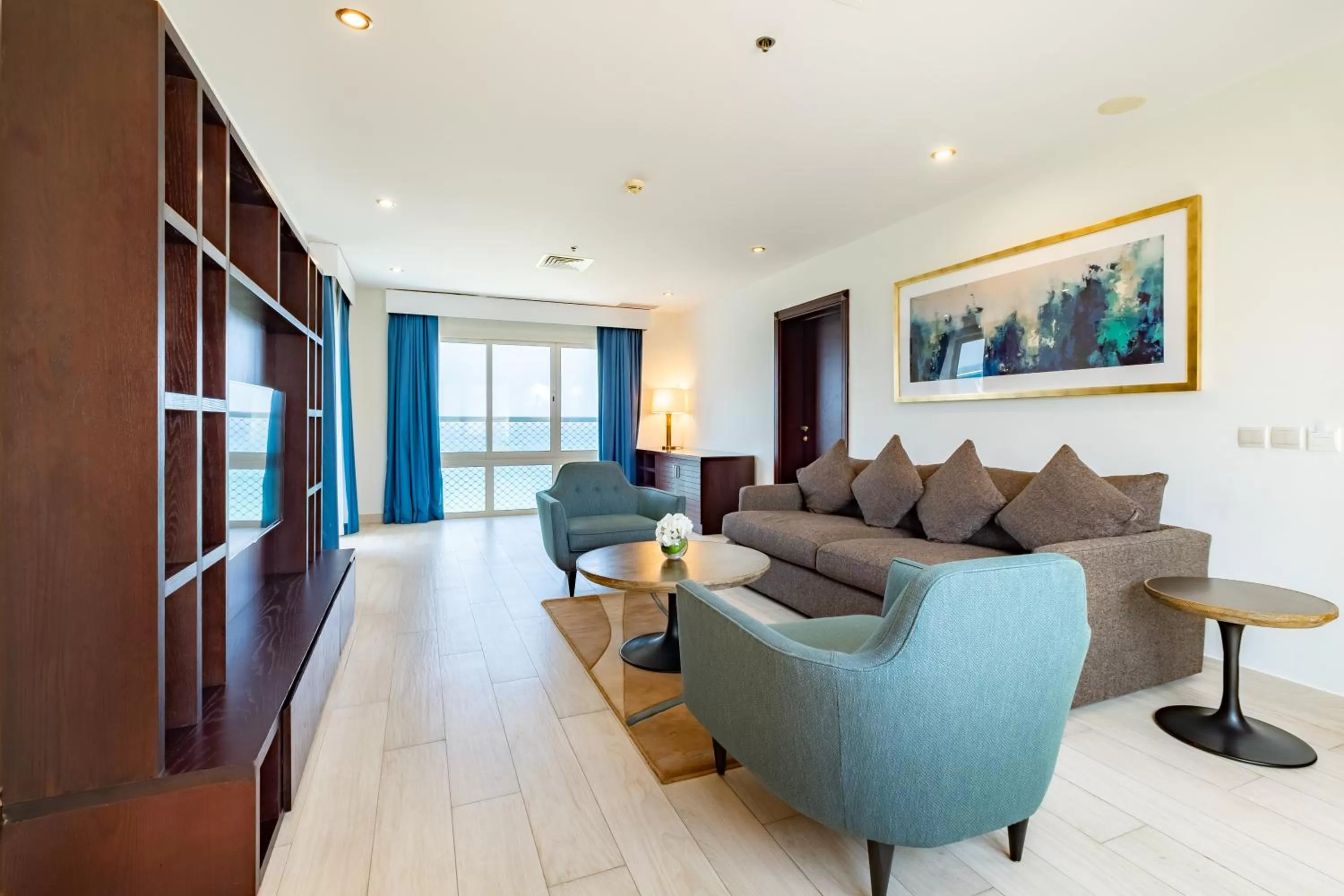 Living room in Radisson Blu Resort, Fujairah