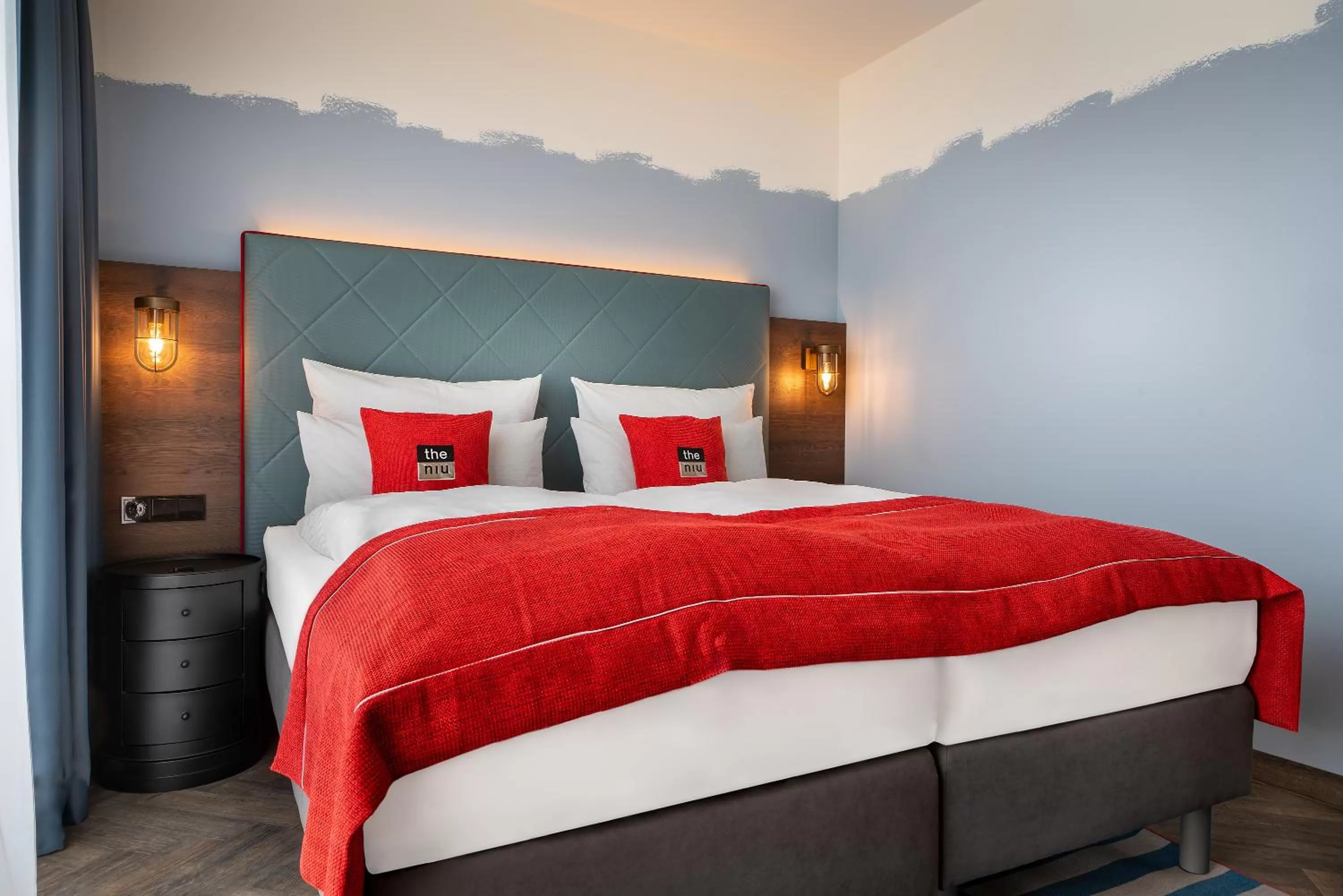 Bedroom, Bed in Holiday Inn - the niu, Keg Hamburg Ost by IHG