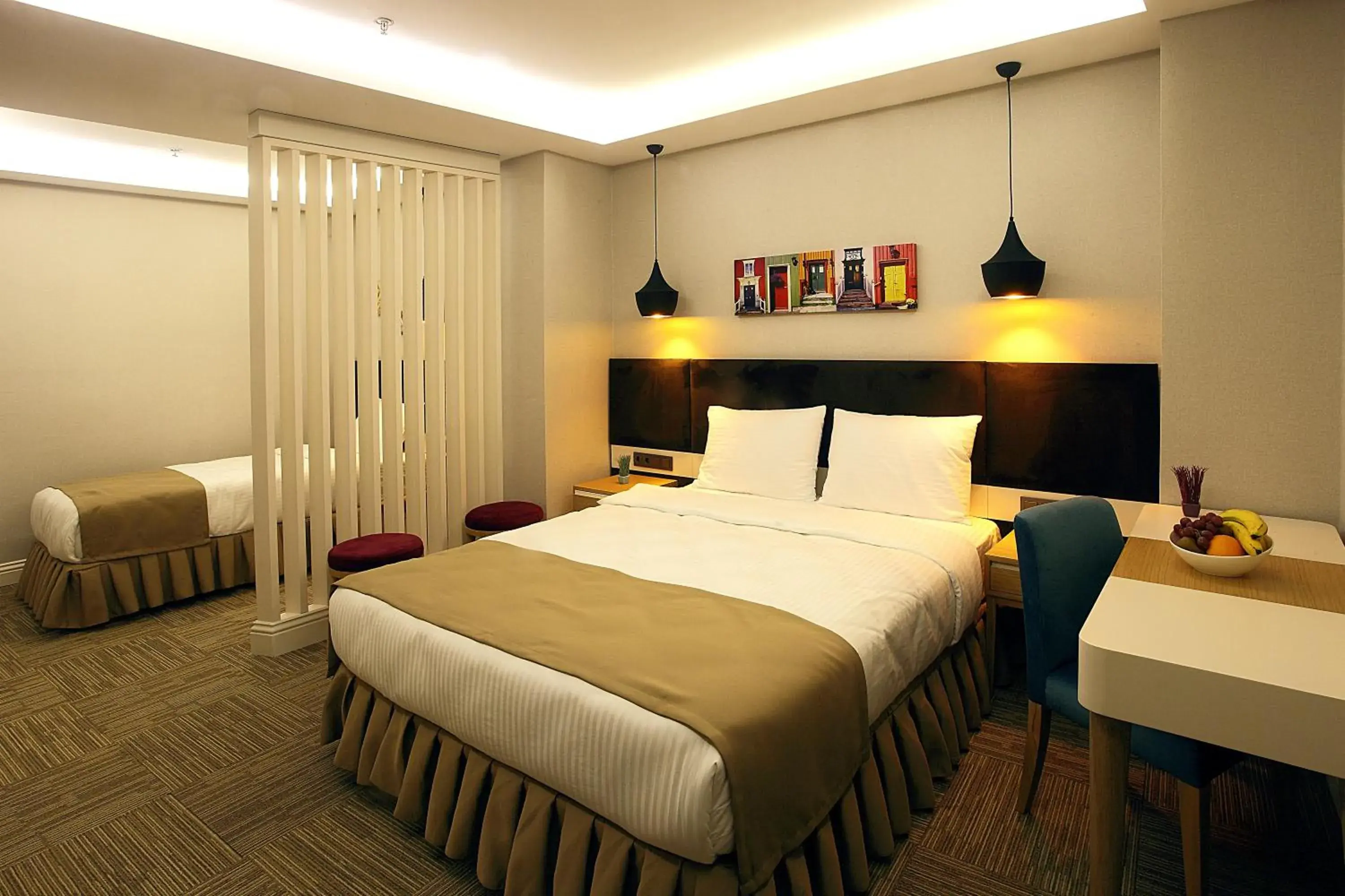 Bedroom, Bed in Carina Park Suites Nisantasi