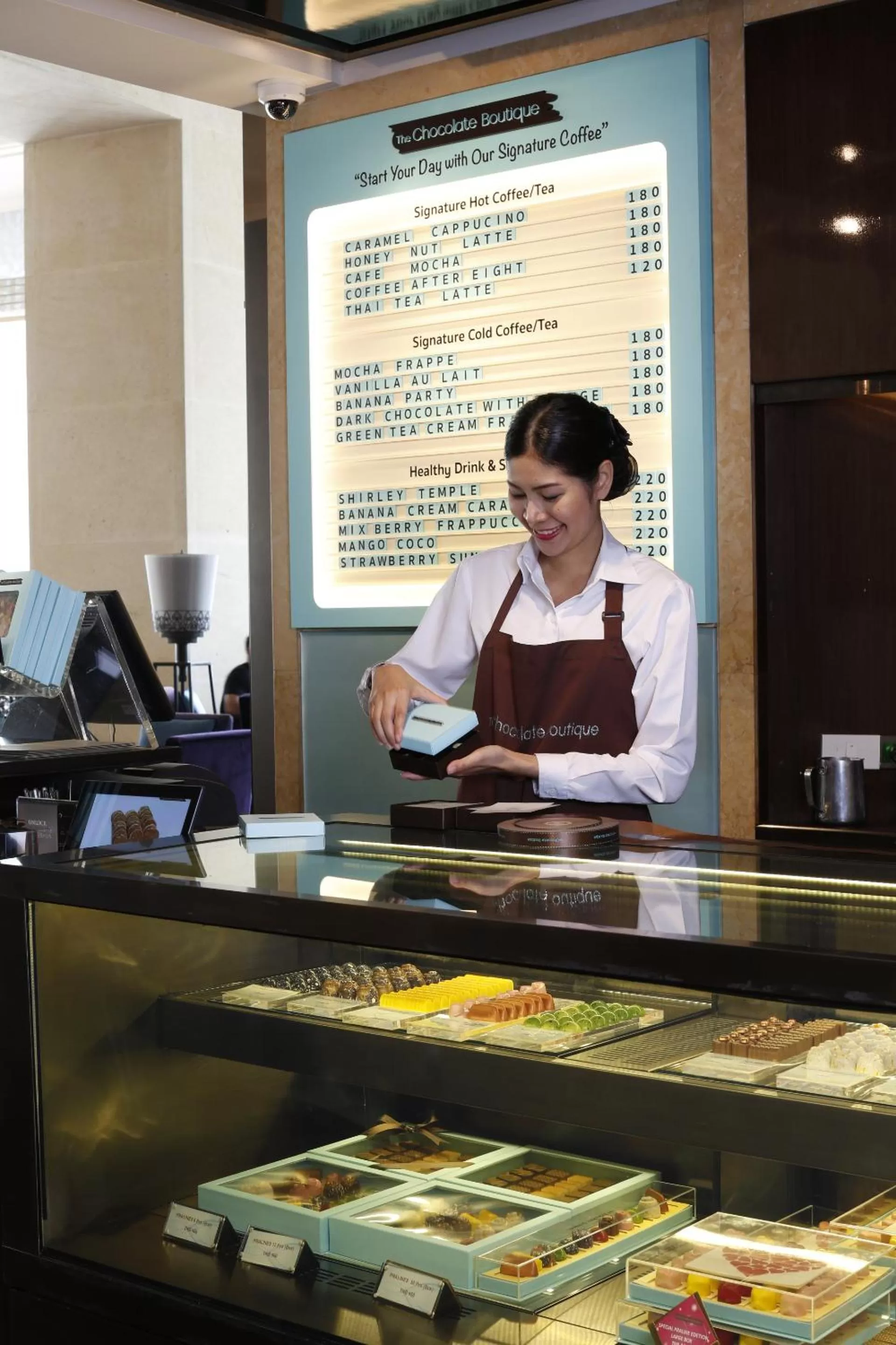 Restaurant/places to eat in Shangri-La Bangkok