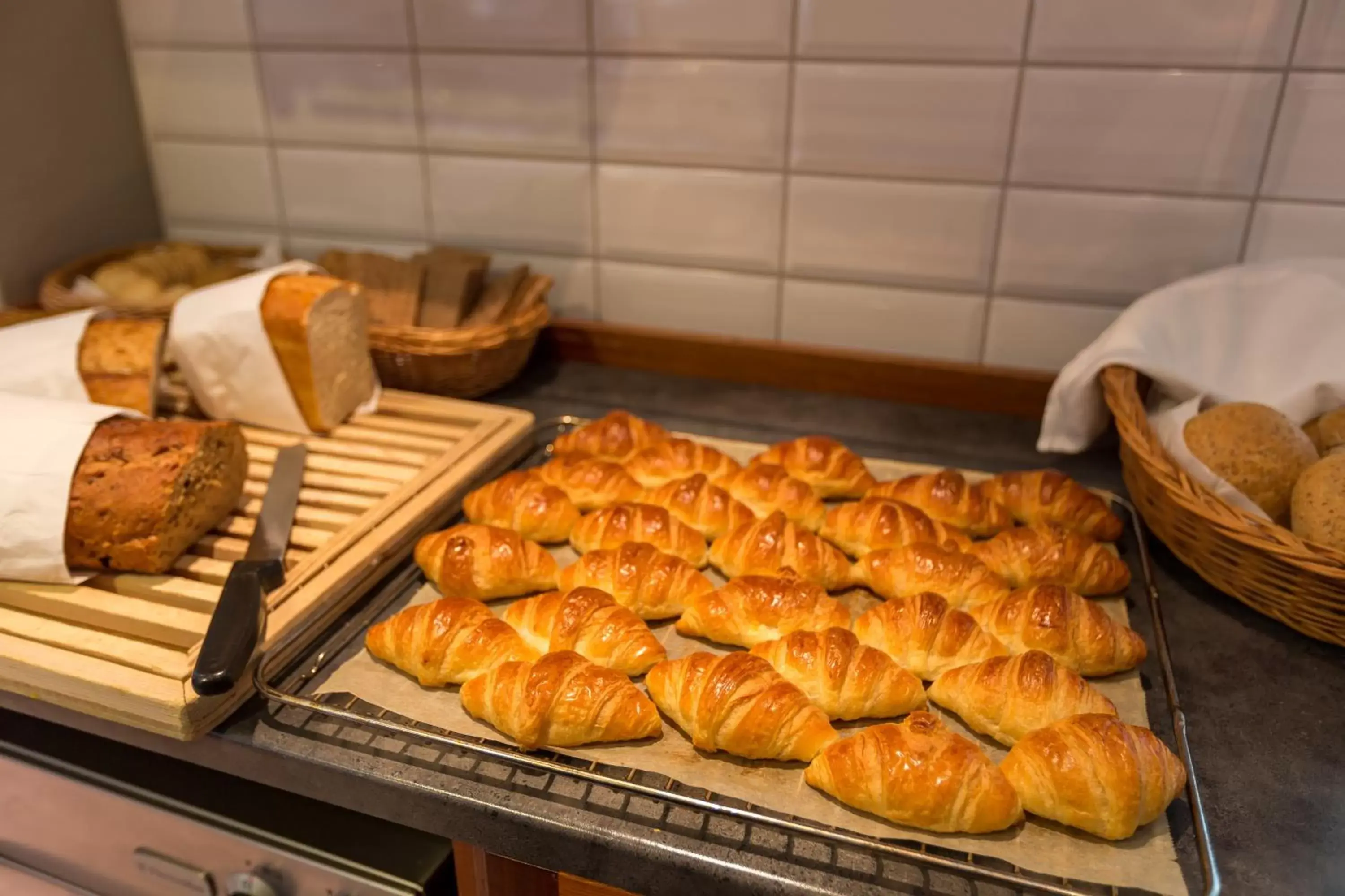 Restaurant/places to eat in Enter Amalie Hotel Restaurant/places to eat in Enter Amalie Hotel