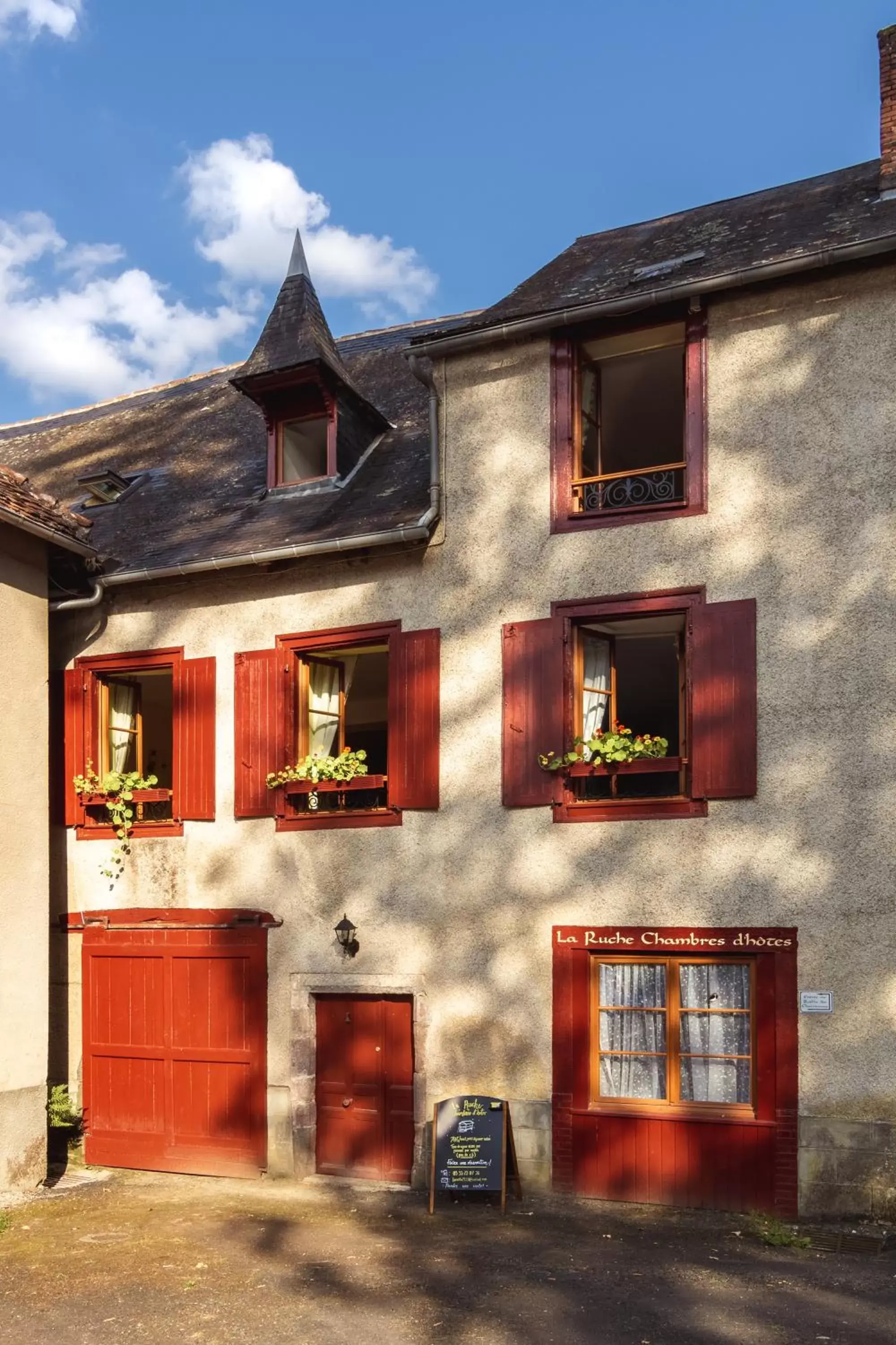 Property Building in La Ruche Chambres d'hôtes