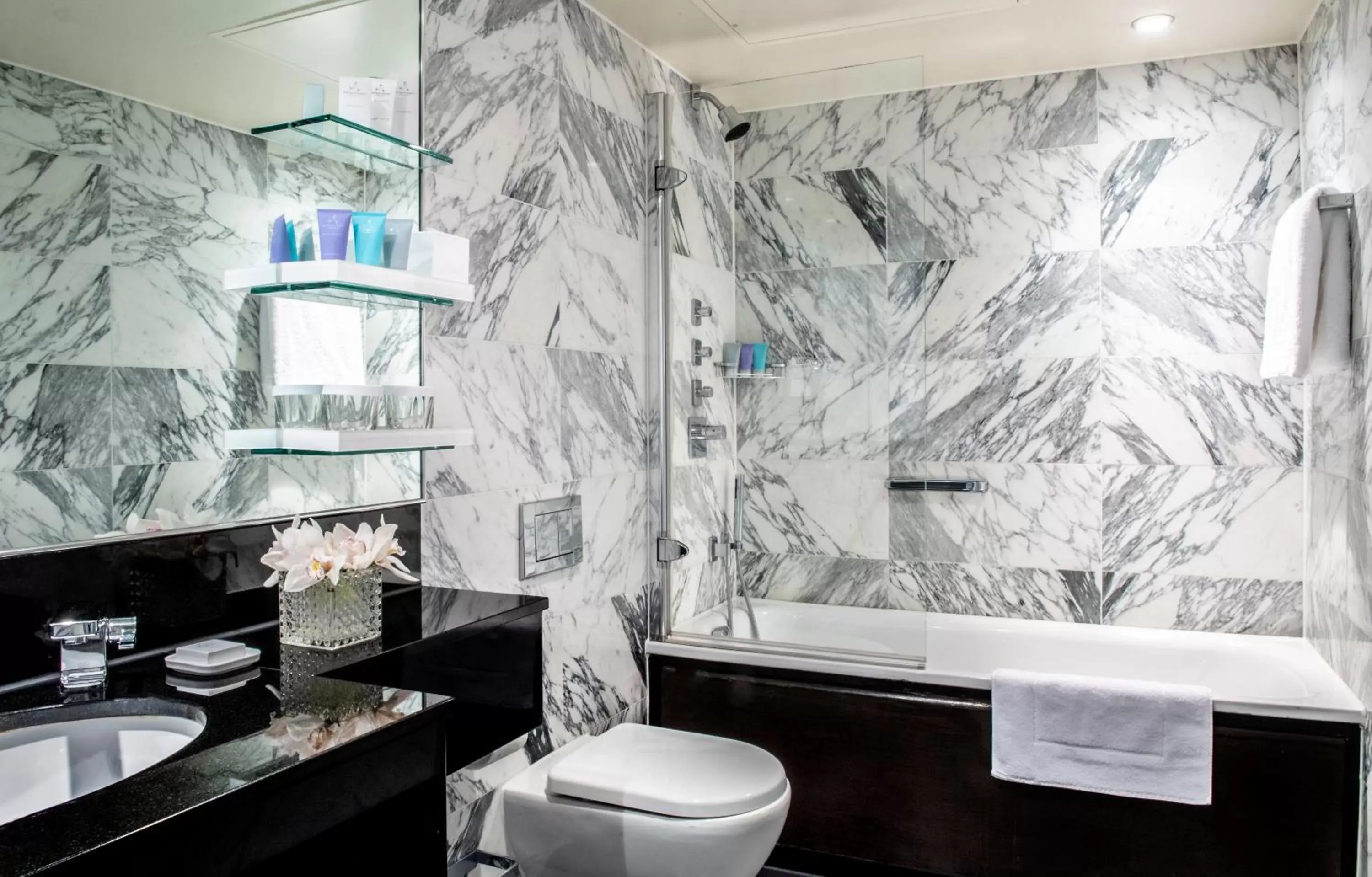 Shower, Bathroom in The Kensington Hotel