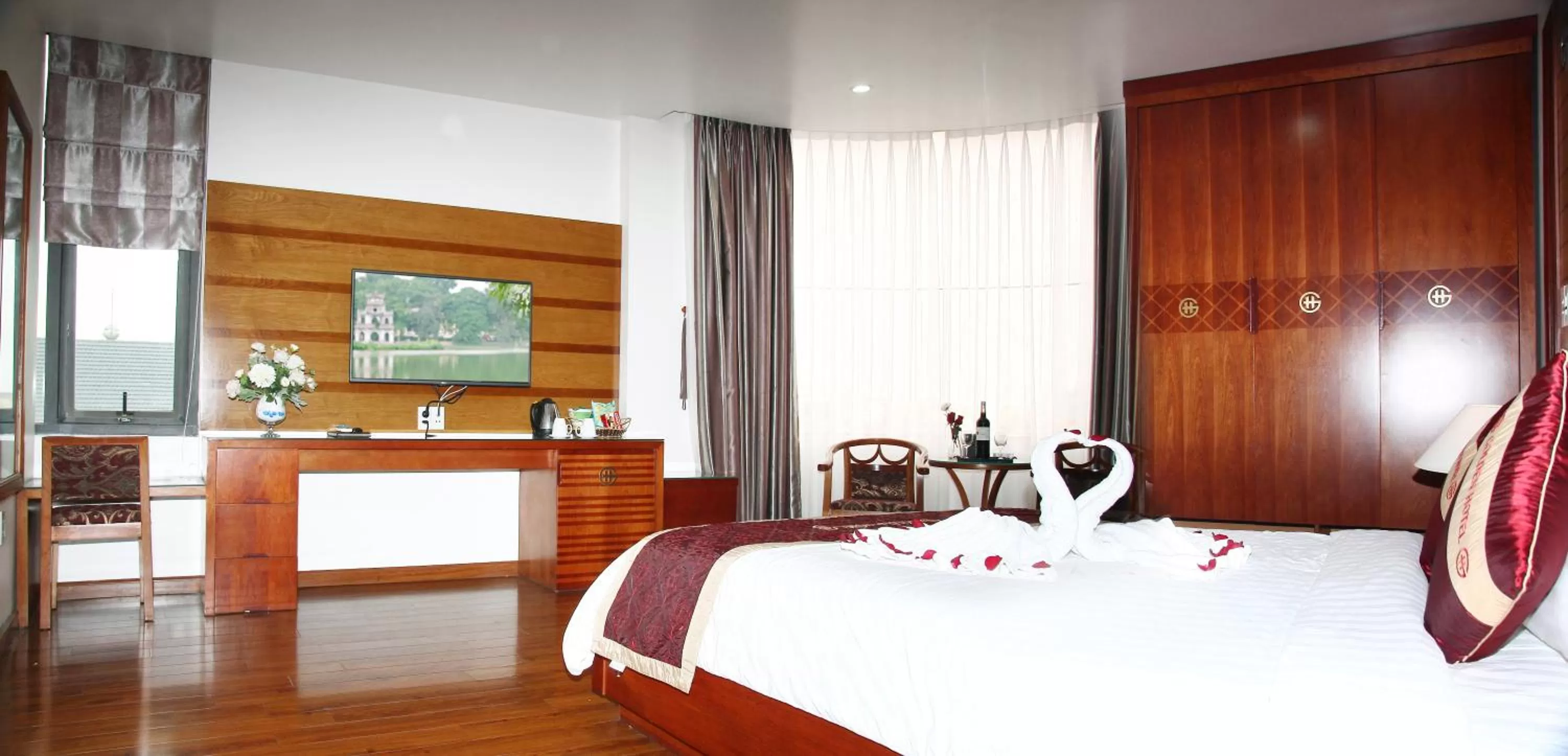 Bed in Golden Thai binh Hotel