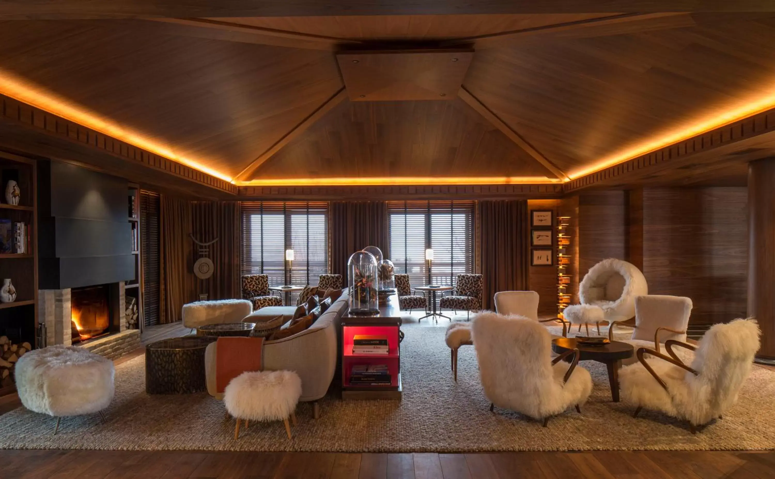 Lounge or bar, Seating Area in Four Seasons Hotel Megeve