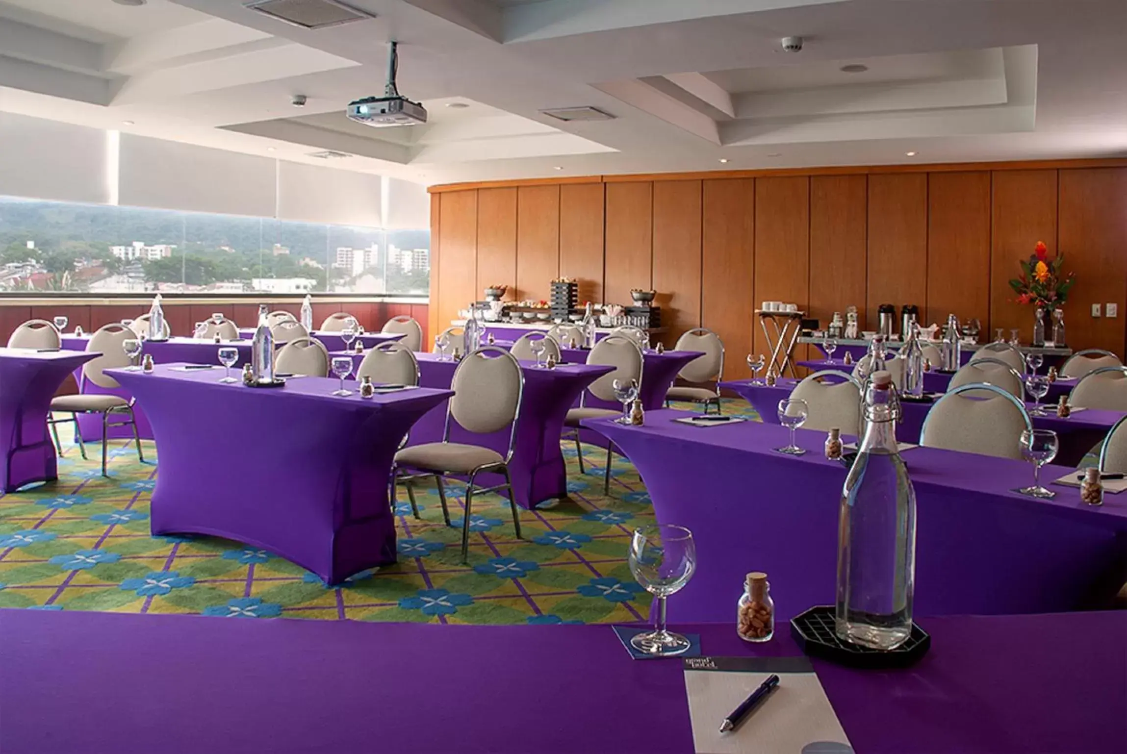 Business facilities, Restaurant/Places to Eat in GHL Hotel Grand Villavicencio