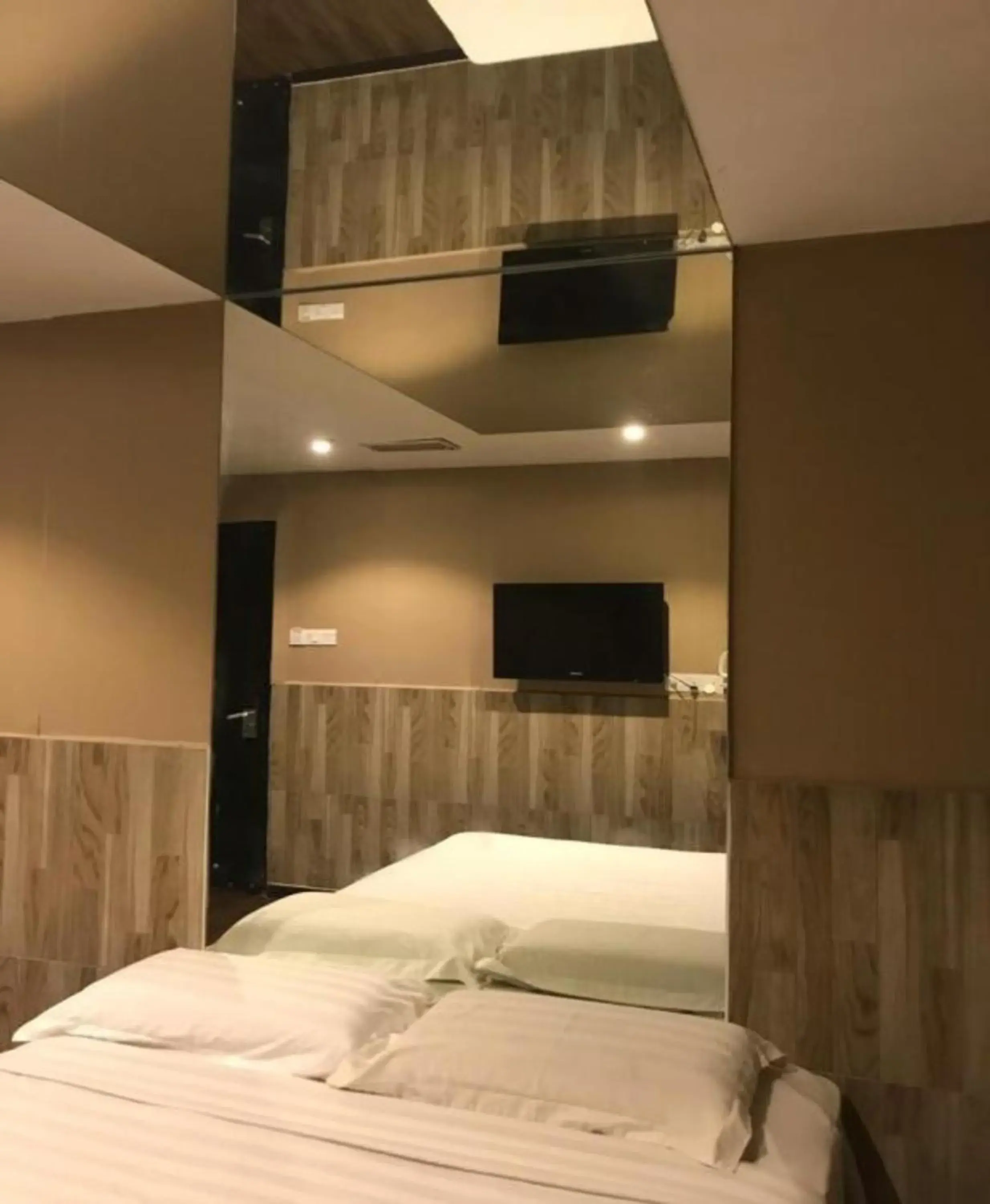 Bedroom, TV/Entertainment Center in Time Hotel Seremban