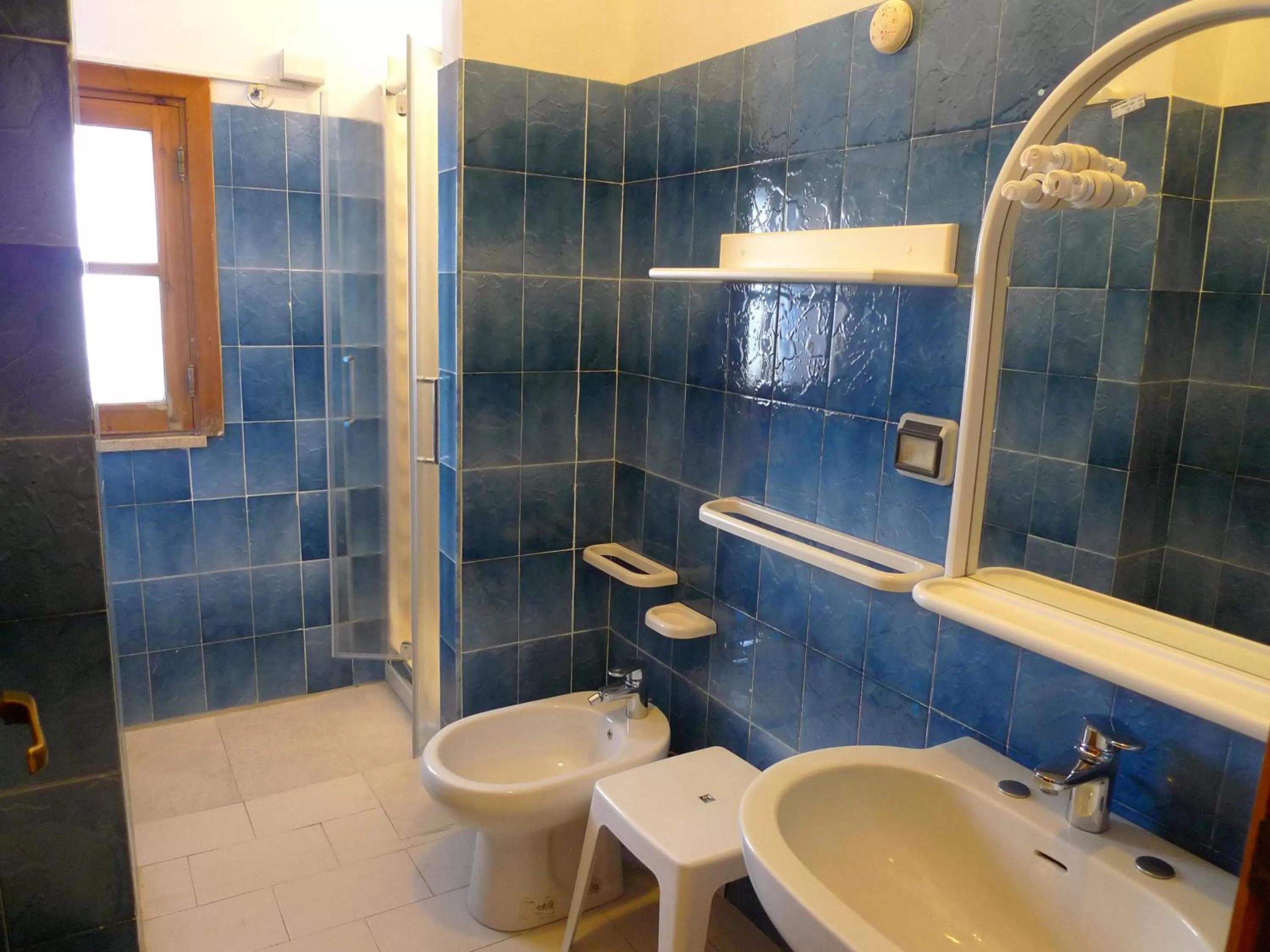 Bathroom in Hotel Alexander