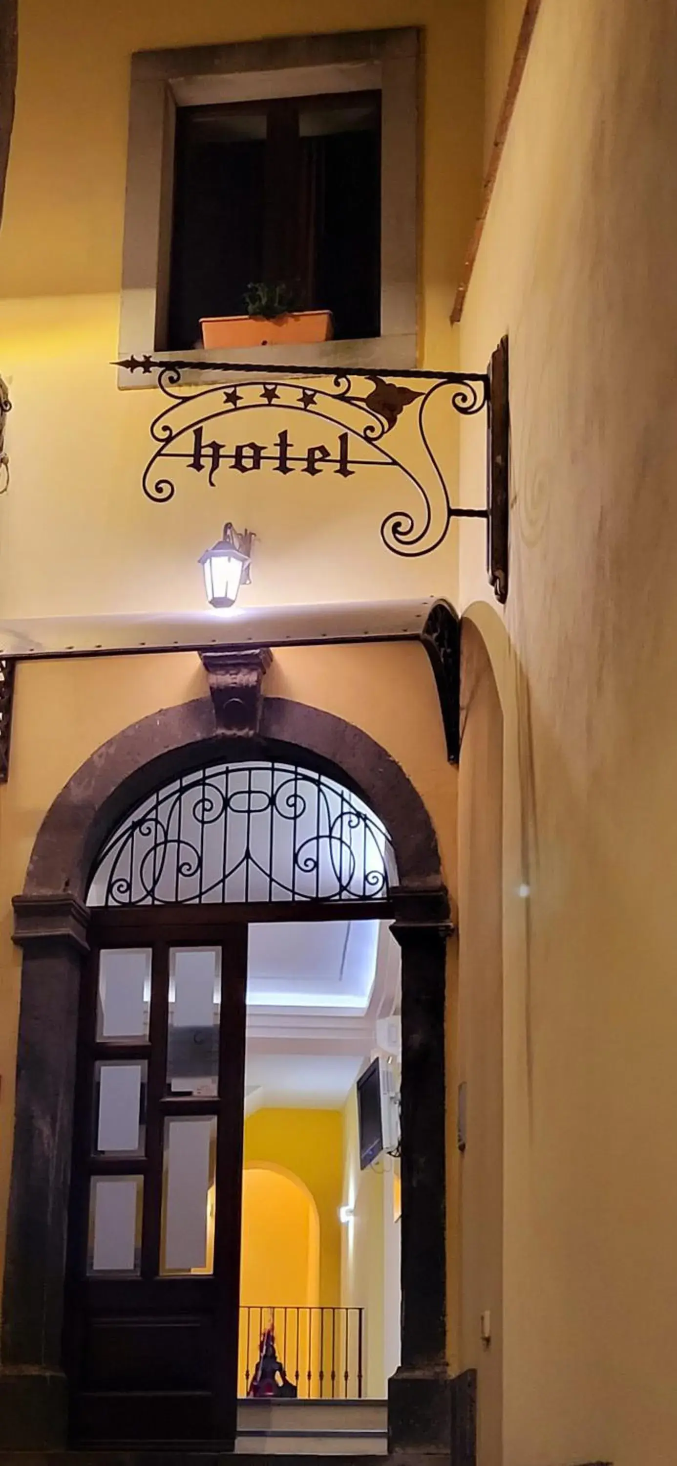 Facade/entrance in Hotel Federico II