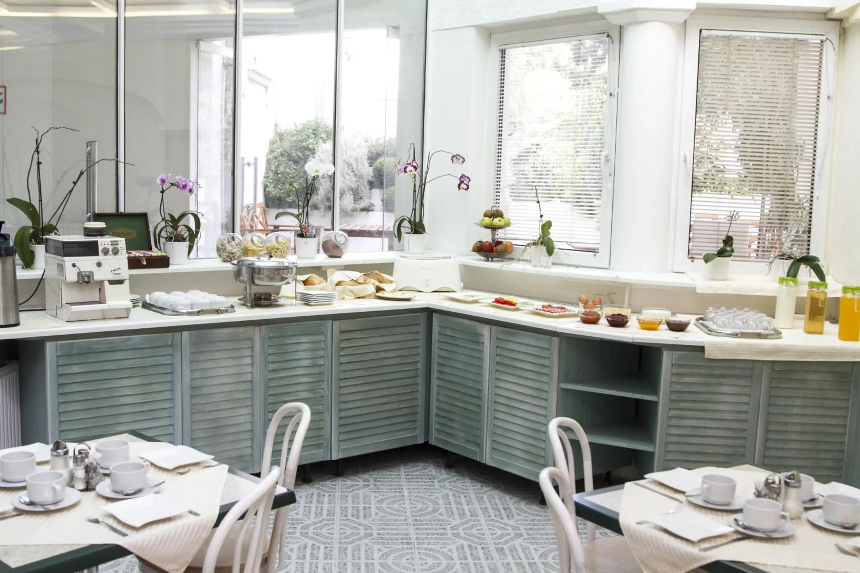 Buffet breakfast in Classic Hotel Buffet breakfast in Classic Hotel