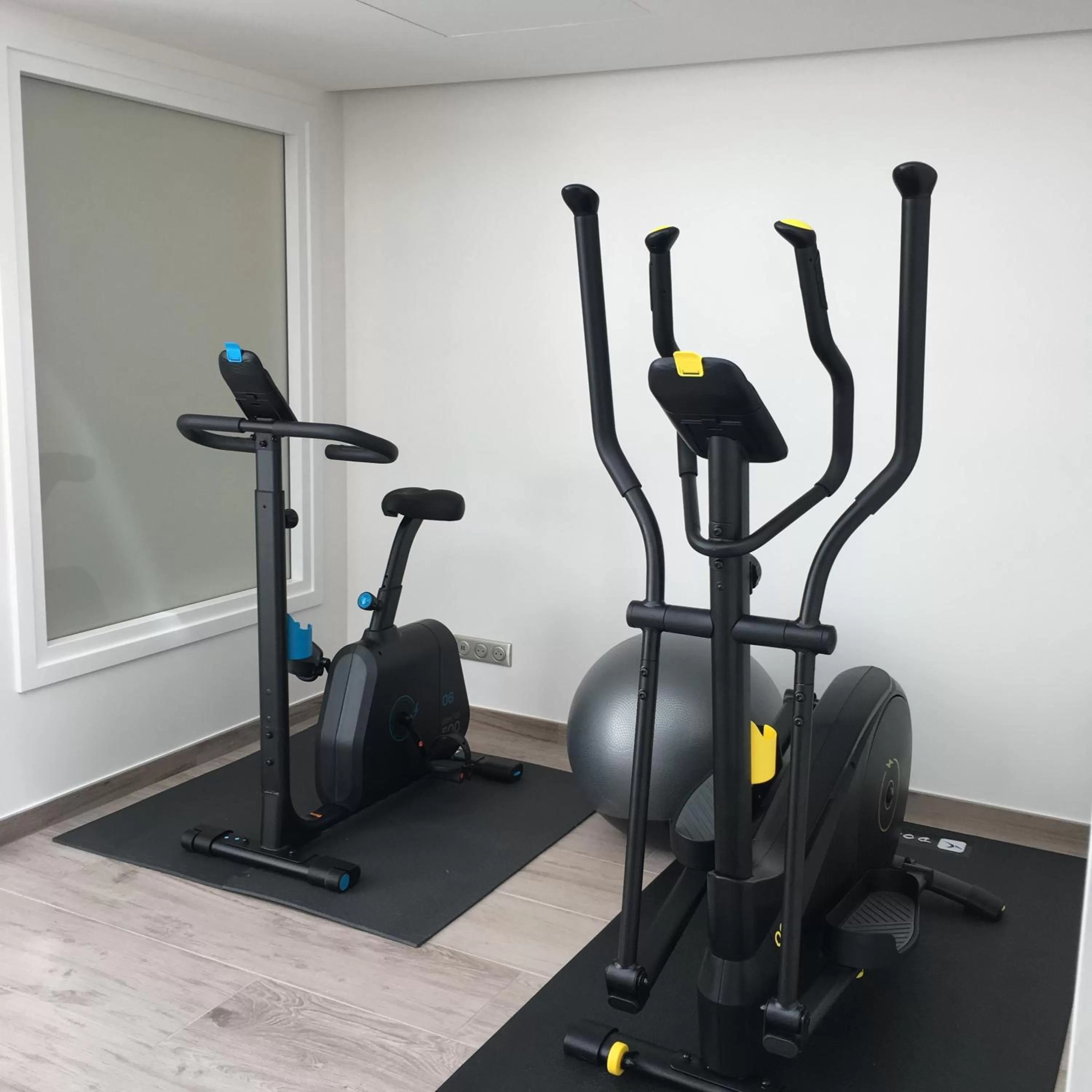 Fitness centre/facilities in Hotel KLE, BW Signature Collection