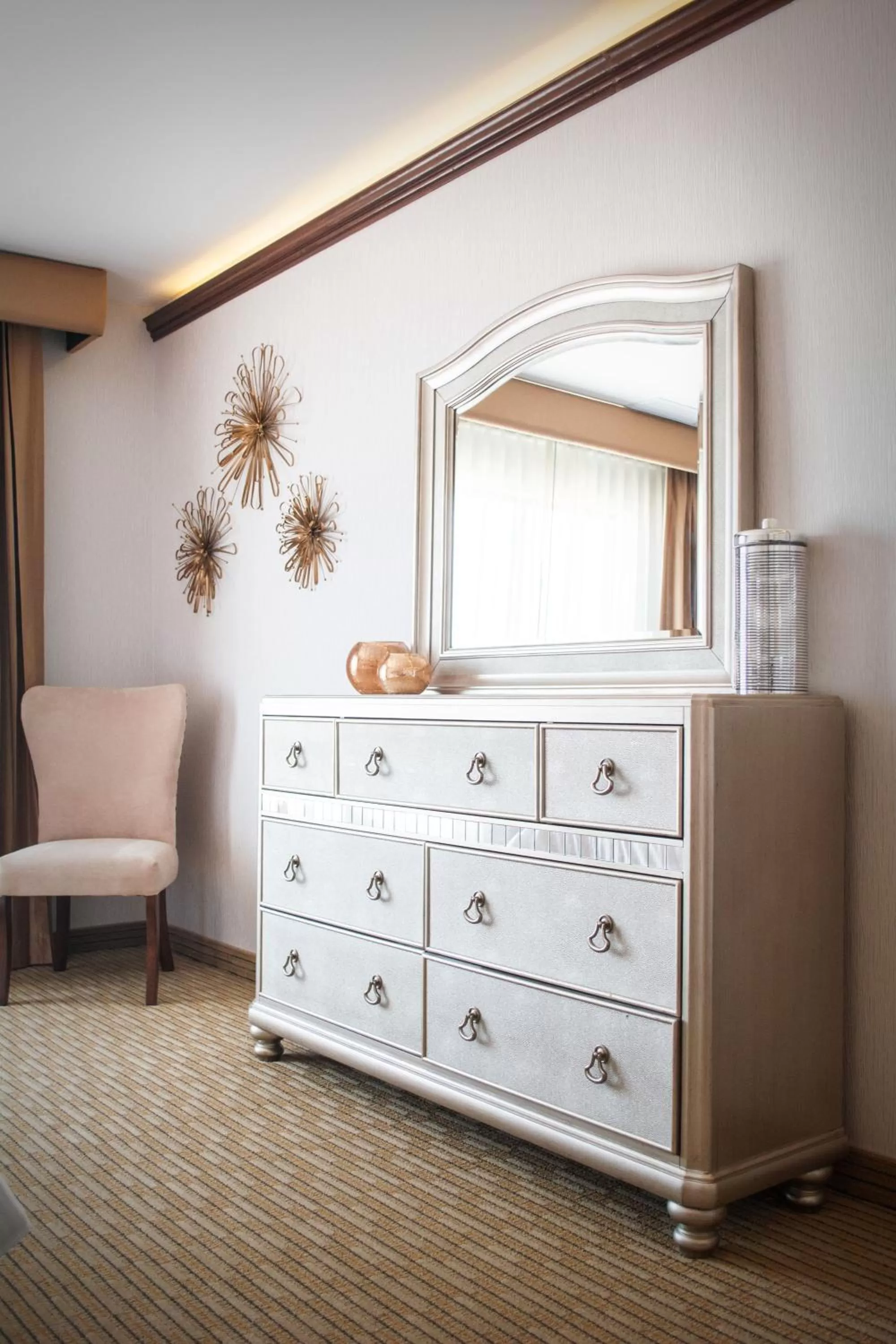 Seating area in Wyndham Torreon