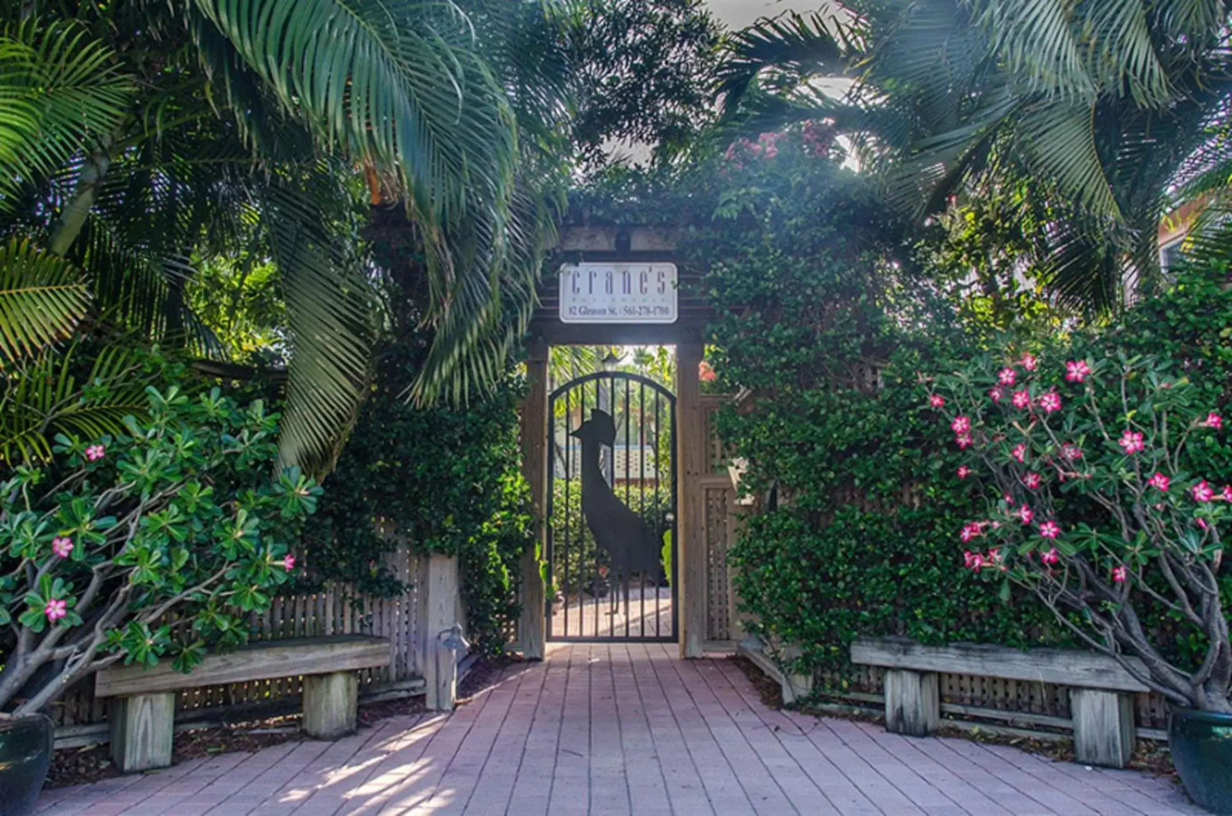 Facade/entrance in Crane's Beach House Boutique Hotel & Luxury Villas Facade/entrance in Crane's Beach House Boutique Hotel & Luxury Villas
