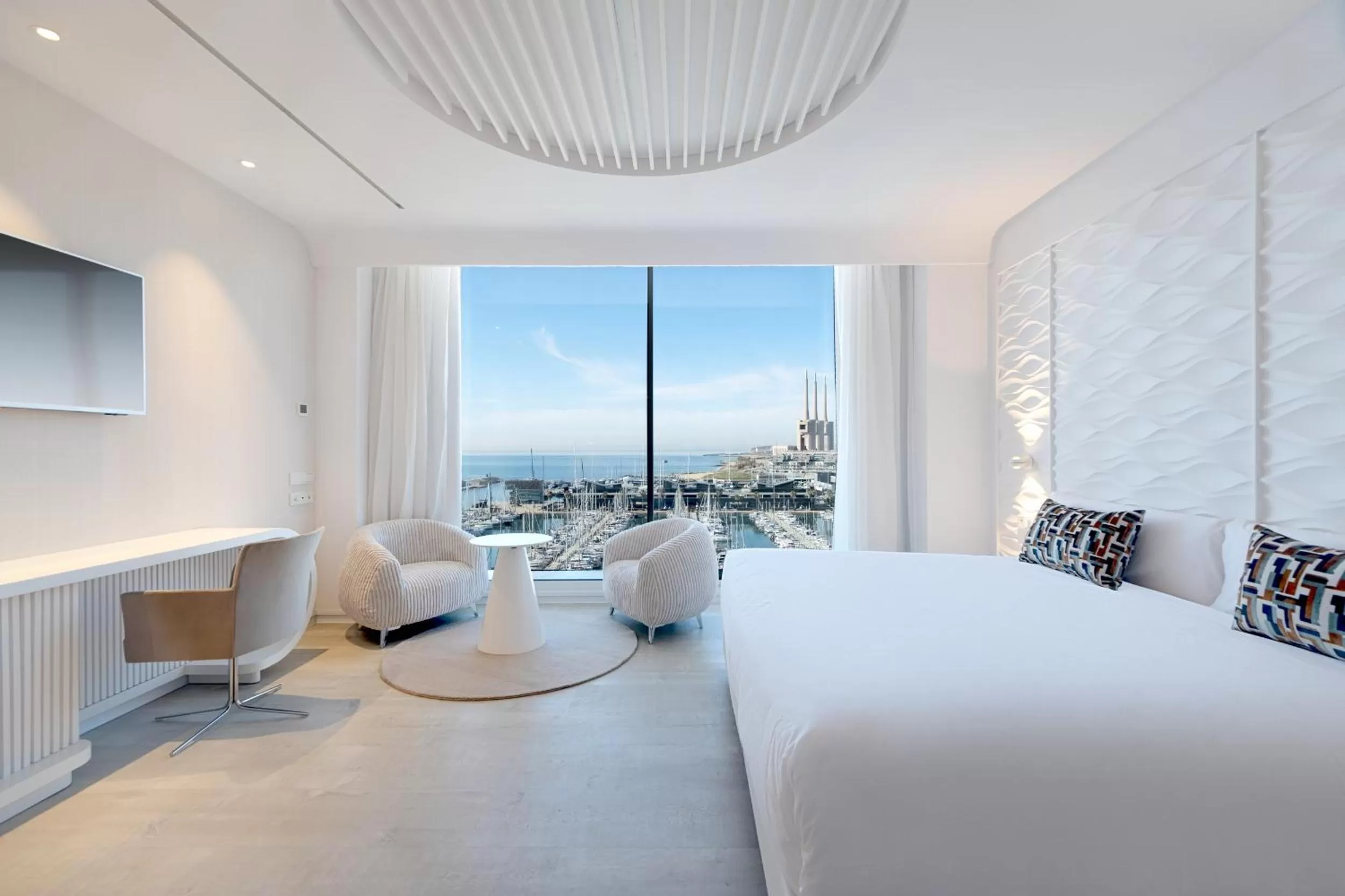 Bedroom, Bed in Hotel Marina Badalona