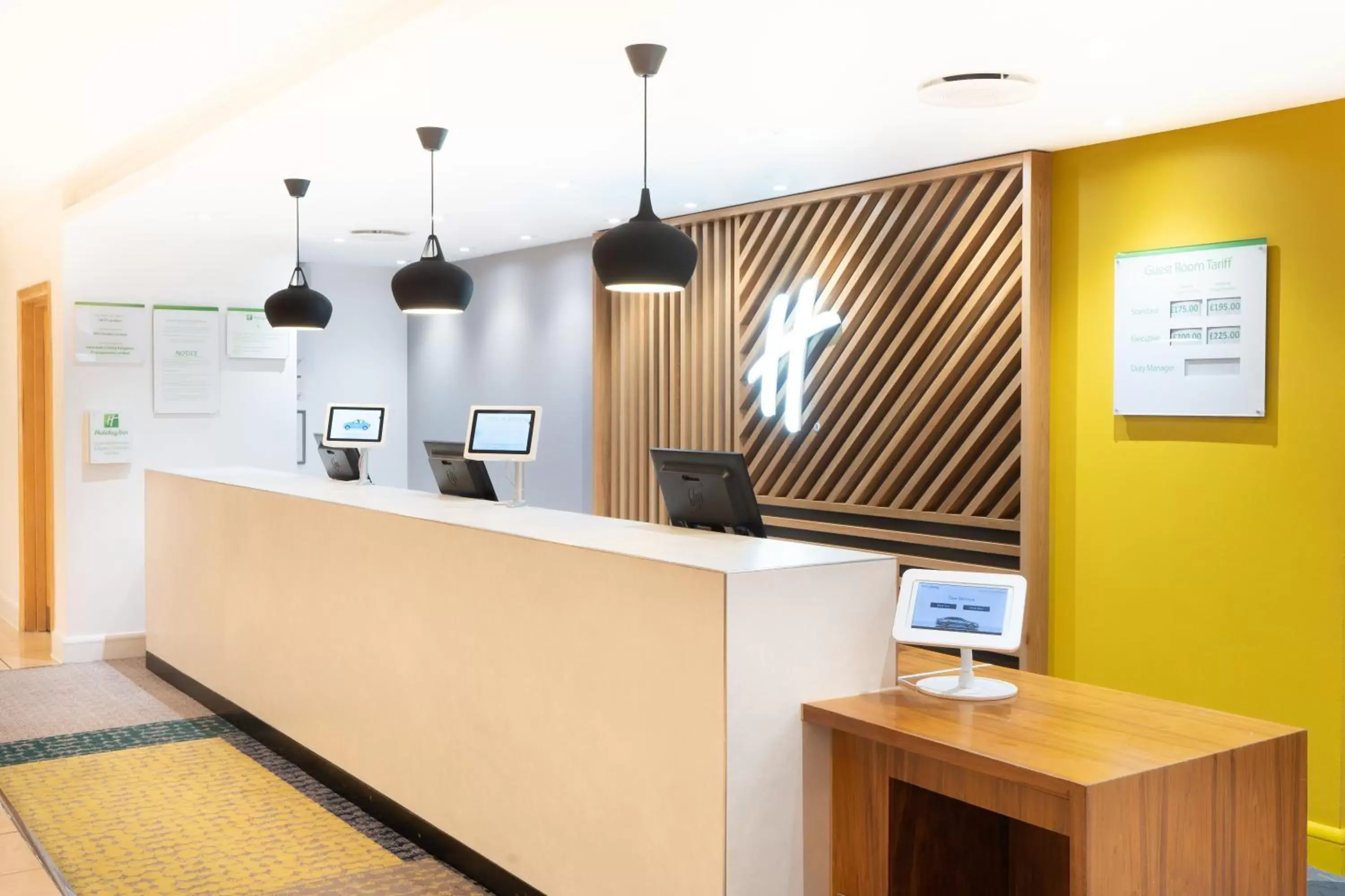 Lobby or reception in Holiday Inn Southampton Eastleigh by IHG Lobby or reception in Holiday Inn Southampton Eastleigh by IHG