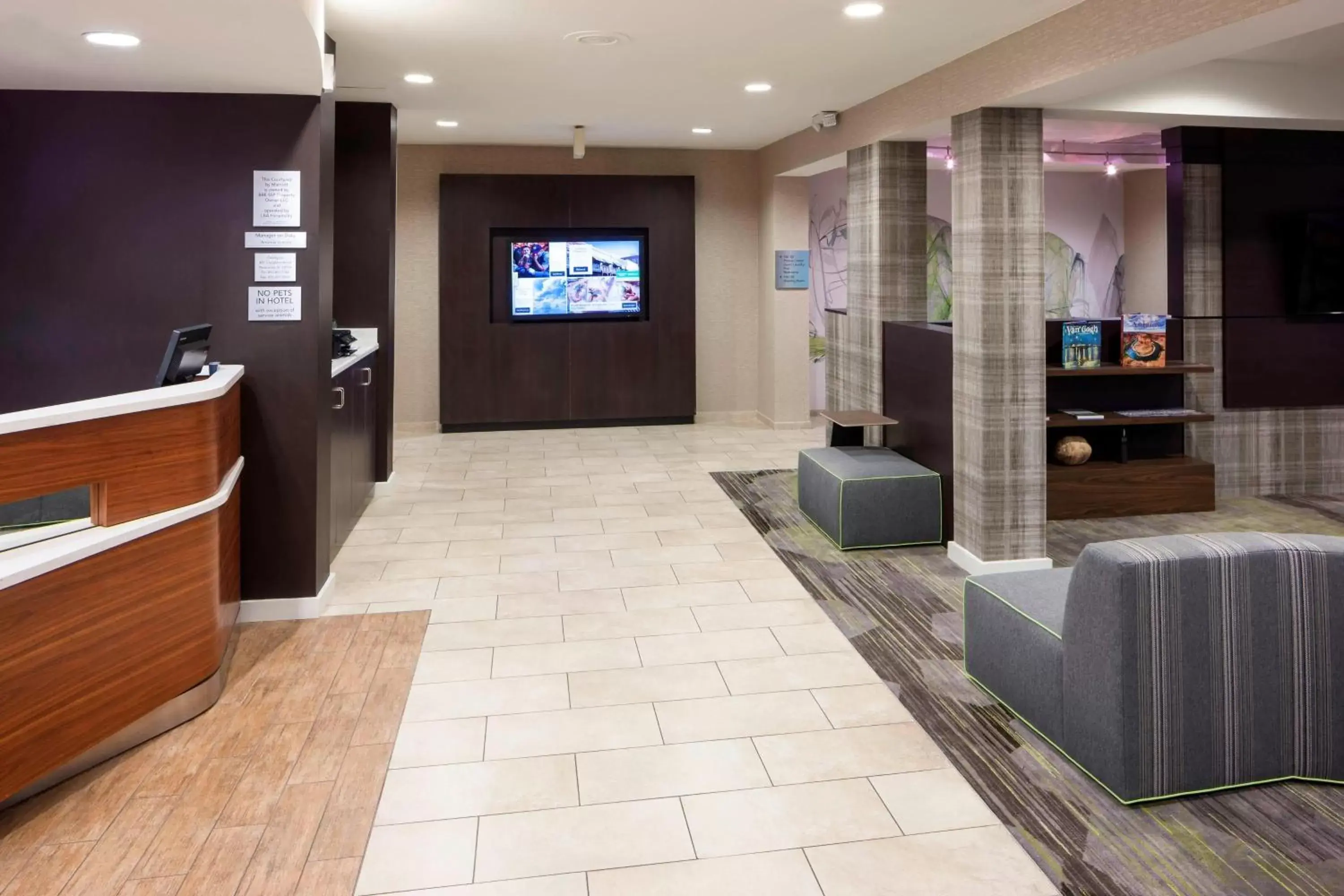 Lobby or reception, Lobby/Reception in Courtyard by Marriott Pensacola