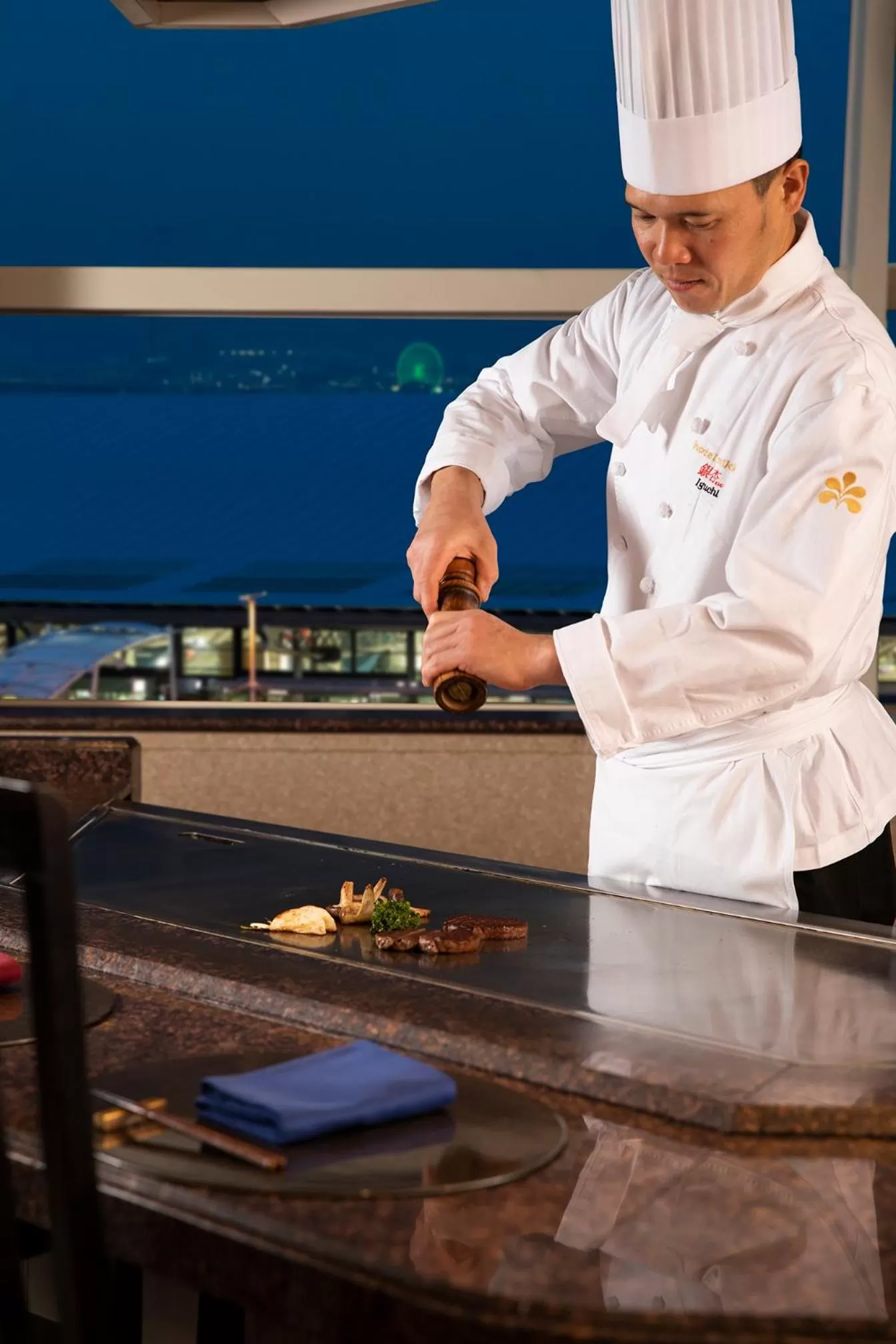 Food in Hotel Nikko Kansai Airport - 3 mins walk to the airport