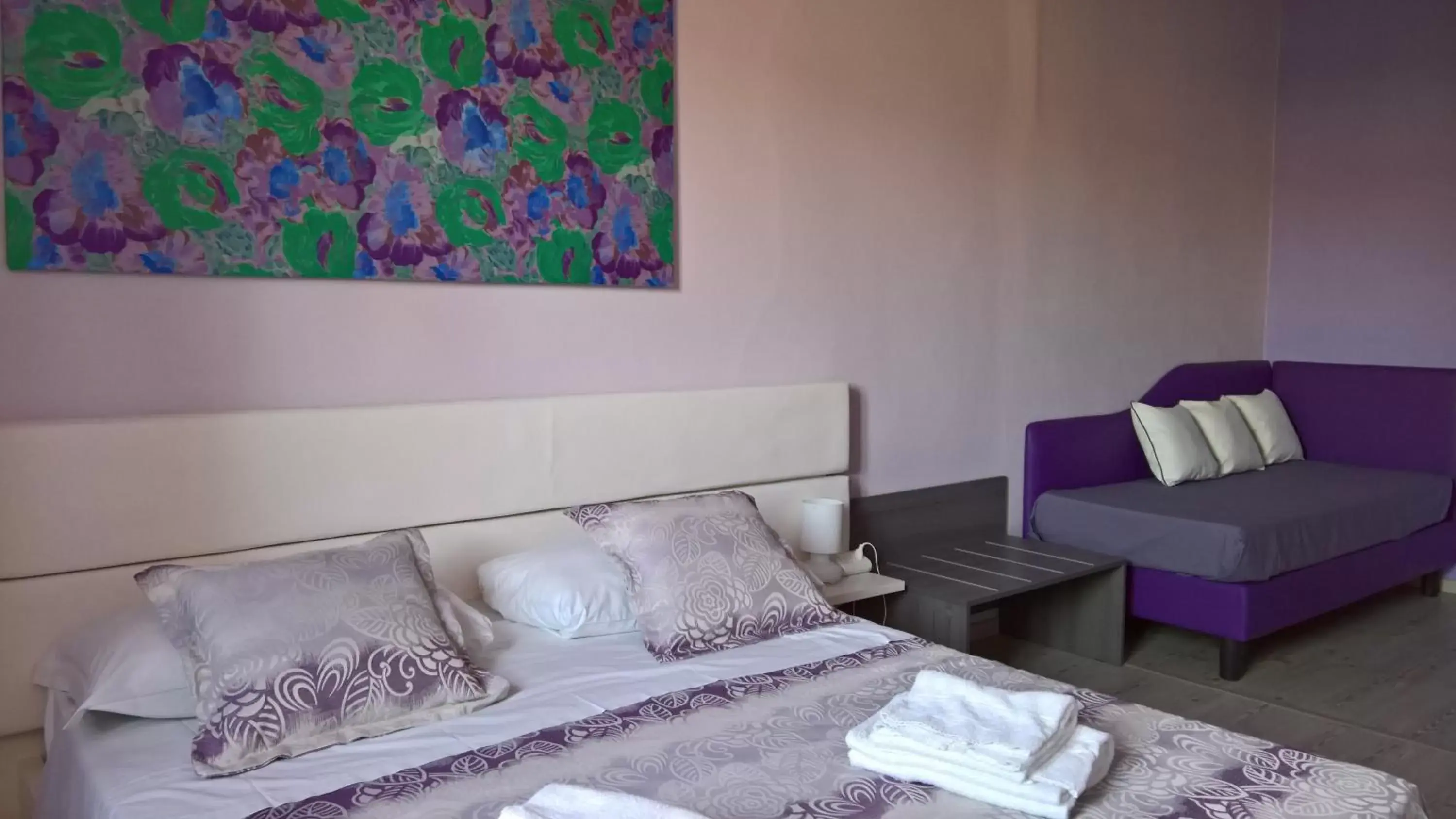 Bedroom, Bed in Hotel Palazzo Renieri - 3stelle S