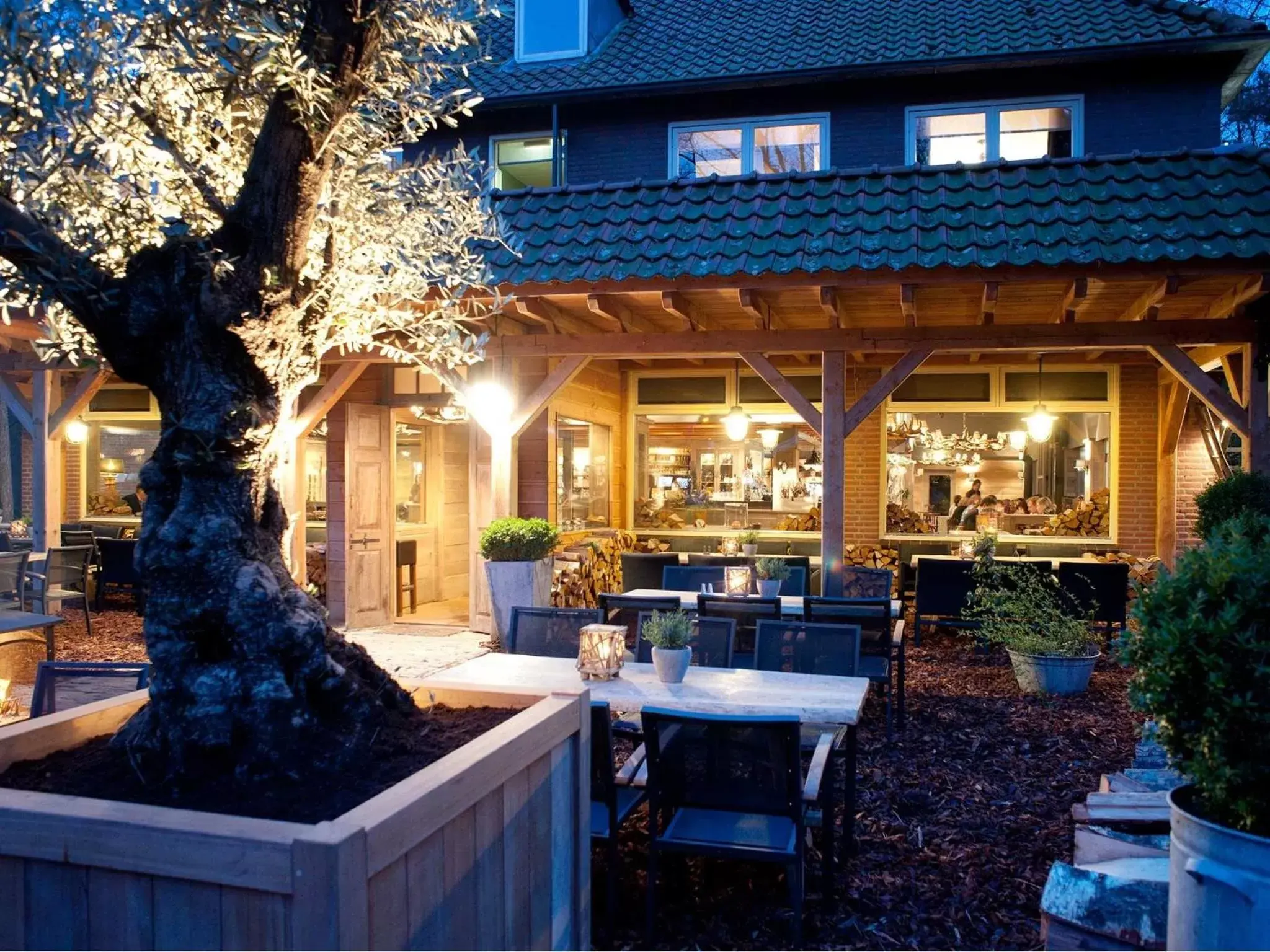 Facade/entrance in Hotel & Restaurant Meneer Van Eijck