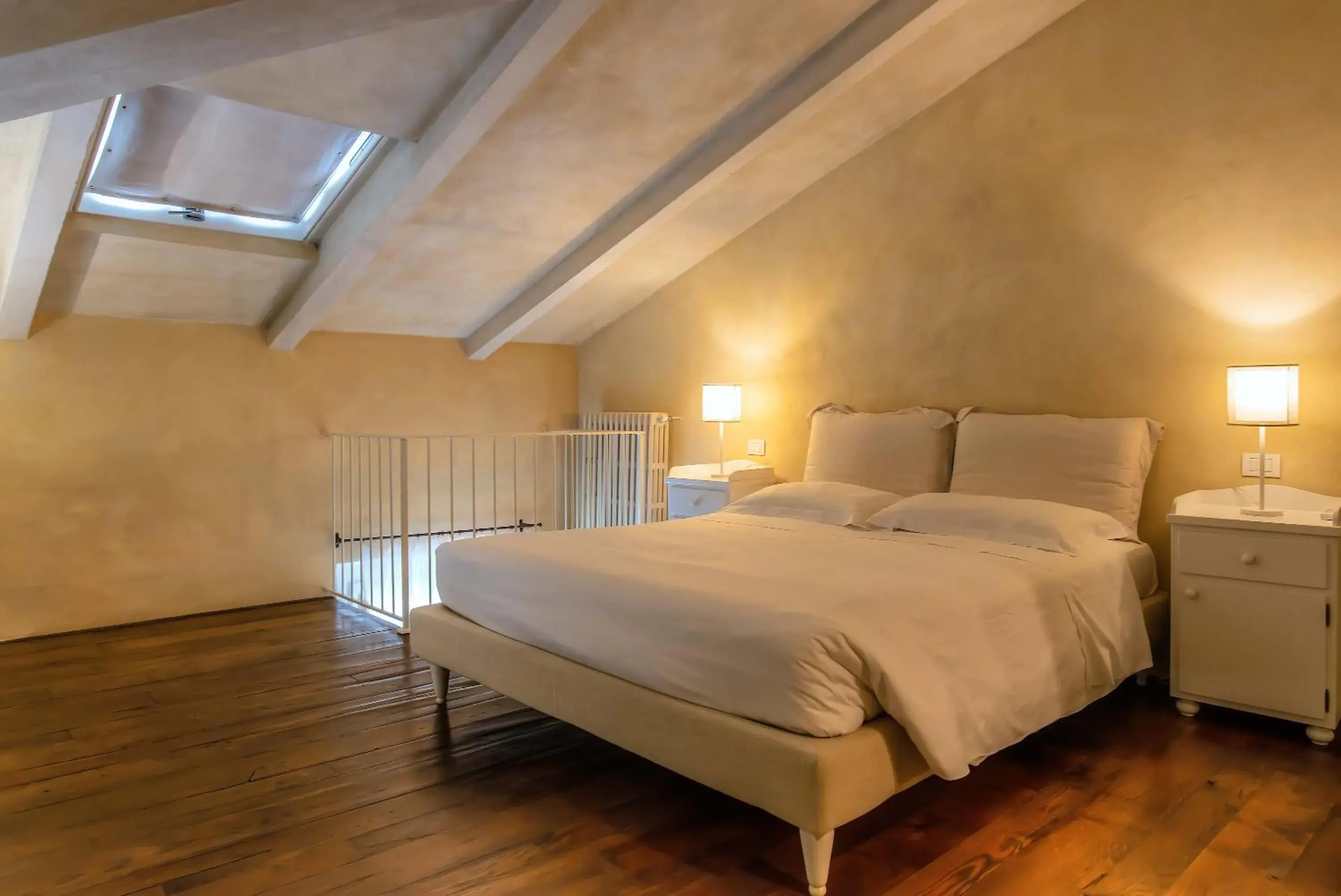 Photo of the whole room, Bed in Villa Cassia di Baccano